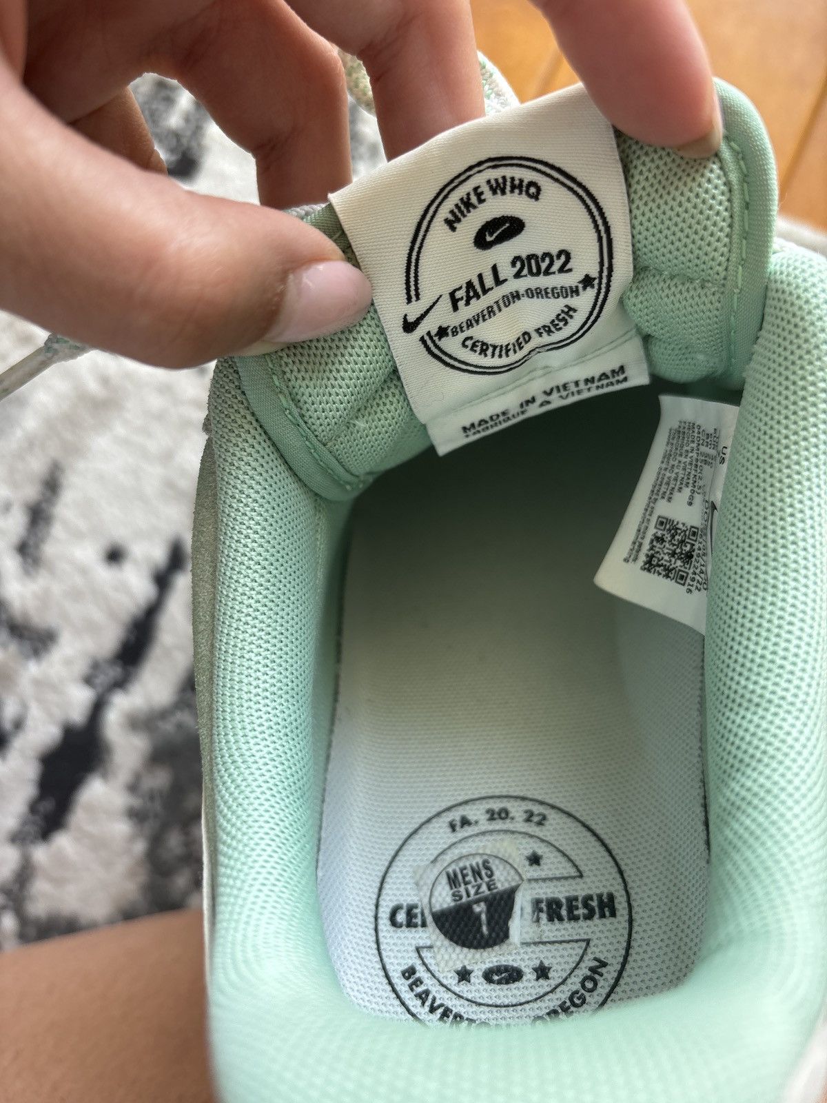 Nike 2022 Nike Air Force 1 ‘07 LV8 ‘Certified Fresh-Enamel Green’ Size US 7 / EU 40 - 11 Thumbnail