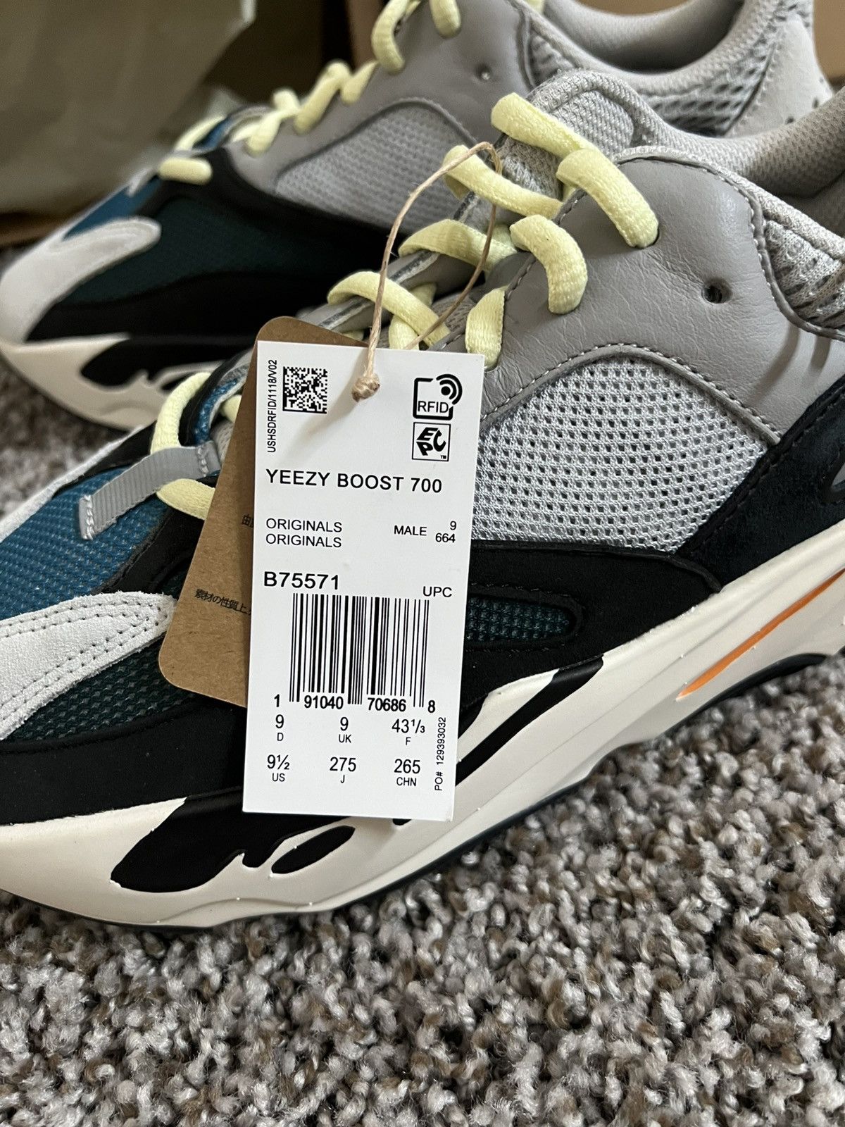 Yeezy Yeezy Waverunner Brand New Size US 9.5 / EU 42-43 - 5 Thumbnail