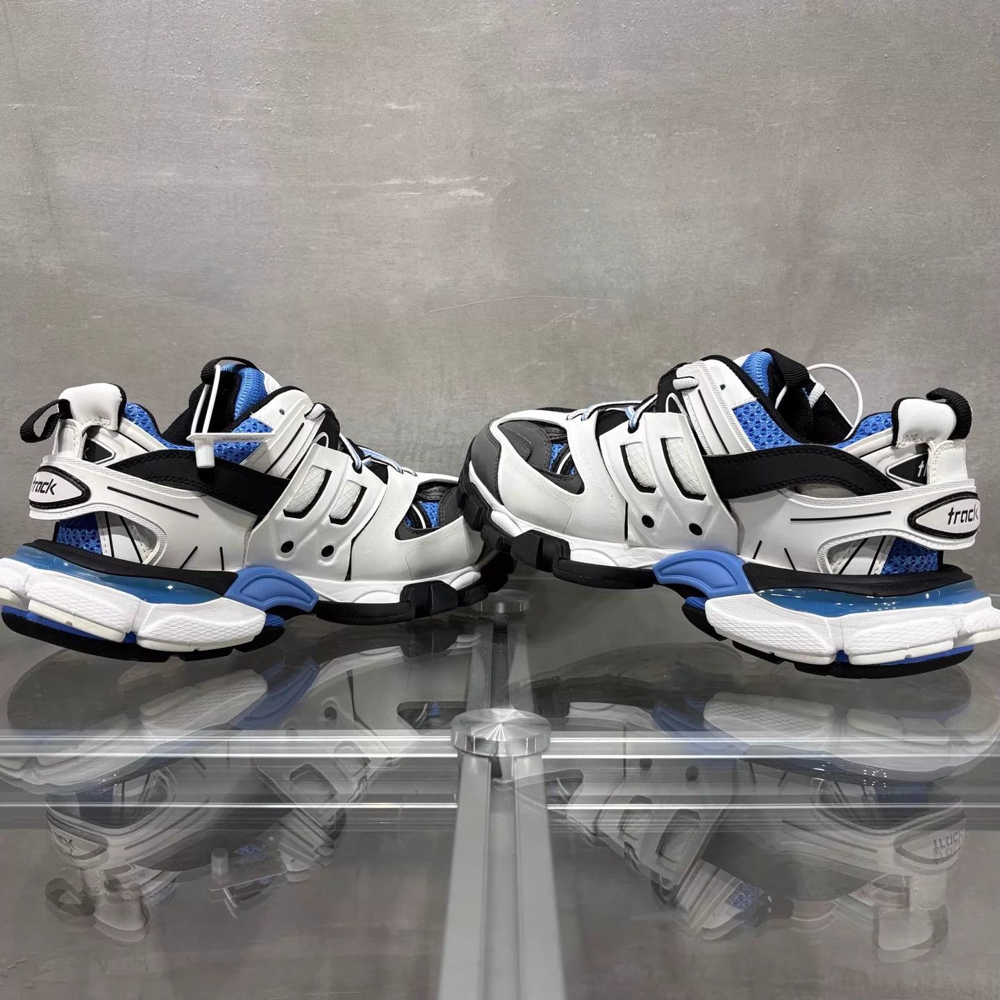 Balenciaga Balenciaga BLCG Track Black Blue Size 40 Size US 7 / EU 40 - 5 Thumbnail