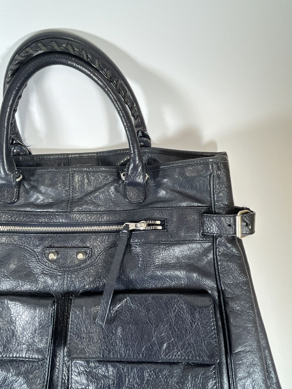 Balenciaga Balenciaga SS12 Archive Cube Leather Tote Black/Dark Navy Size ONE SIZE - 3 Thumbnail