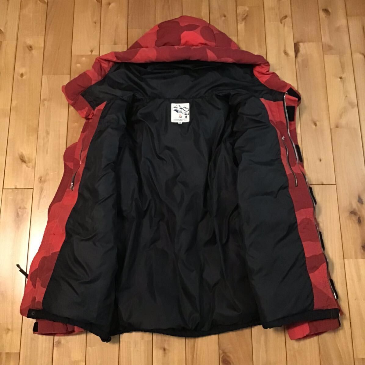 Bape × Nigo BAPE Giant Red camo Down Jacket a bathing ape zoom camo NIGO Size US XXL / EU 58 / 5 - 5 Thumbnail