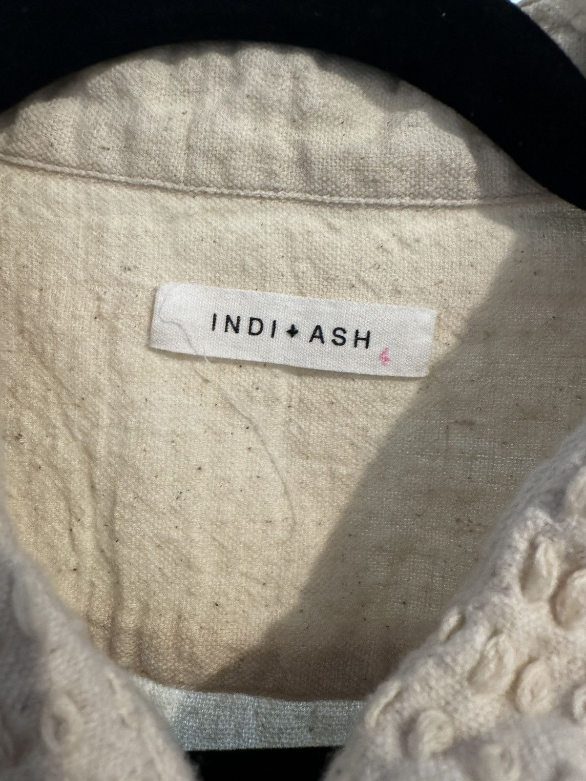 INDI+ASH Sz 4 Indi + Ash SS CEDAR SHIRT - HANDWOVEN KALA COTTO Size US L / EU 52-54 / 3 - 2 Thumbnail