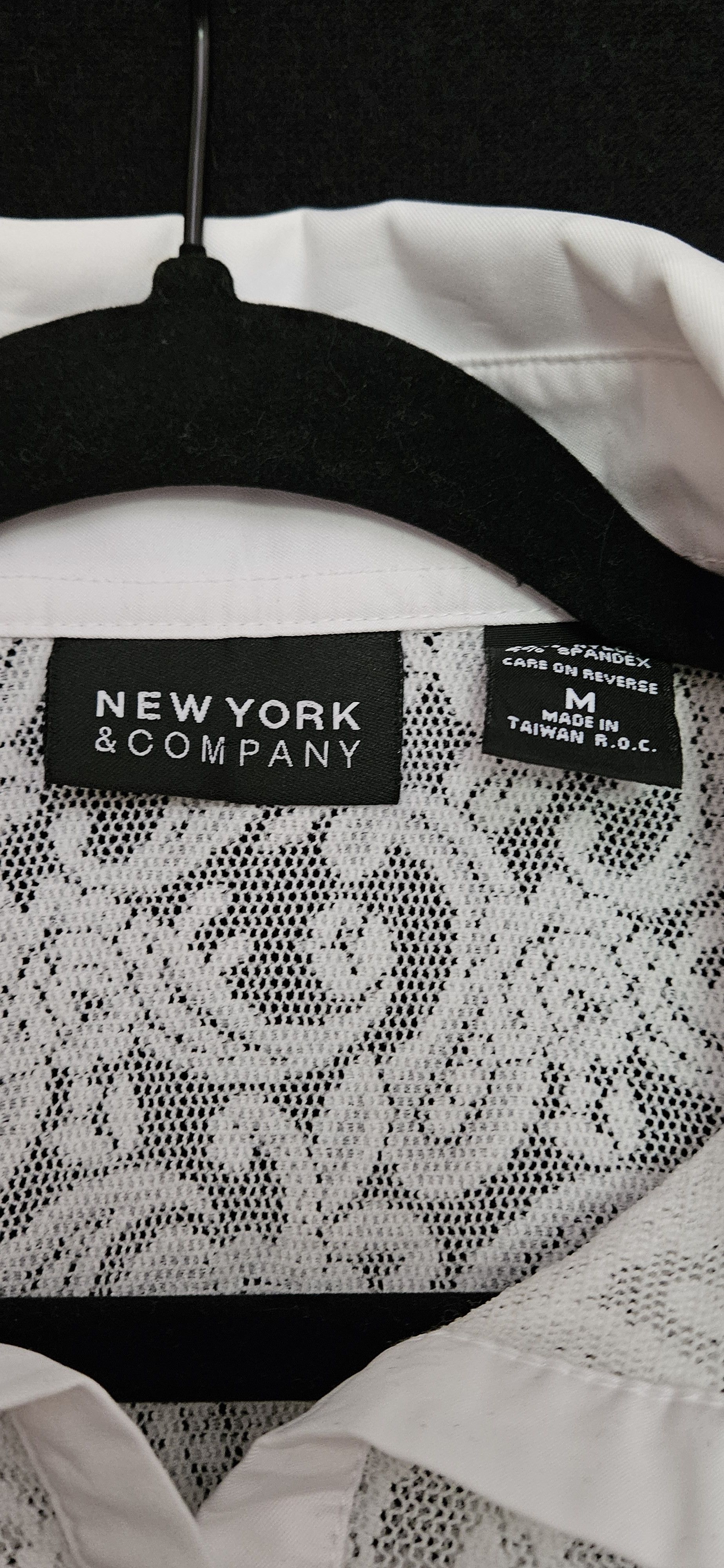 Other New York & Company Y2K stretch lace button down shirt Size M / US 6-8 / IT 42-44 - 5 Thumbnail