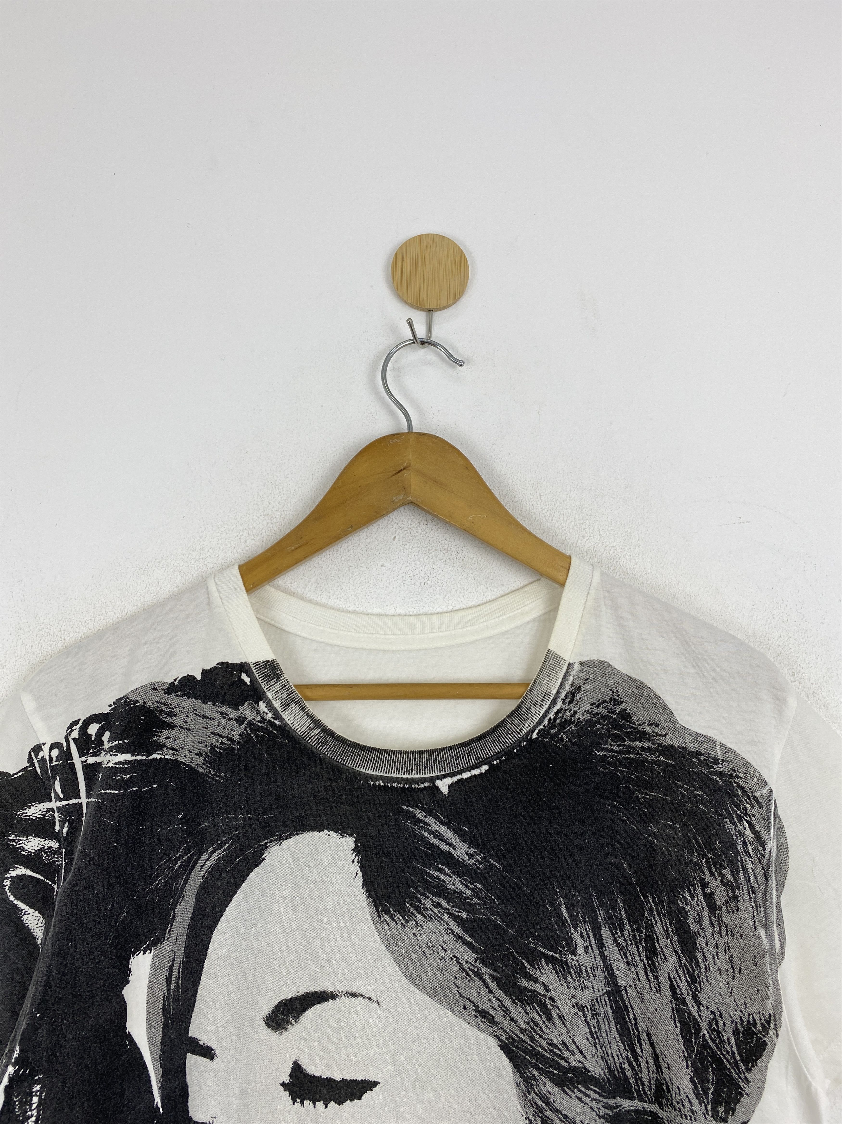 Vintage Vintage Ayumi Hamasaki Full Printed T Shirt TA0616 Size US L / EU 52-54 / 3 - 2 Thumbnail