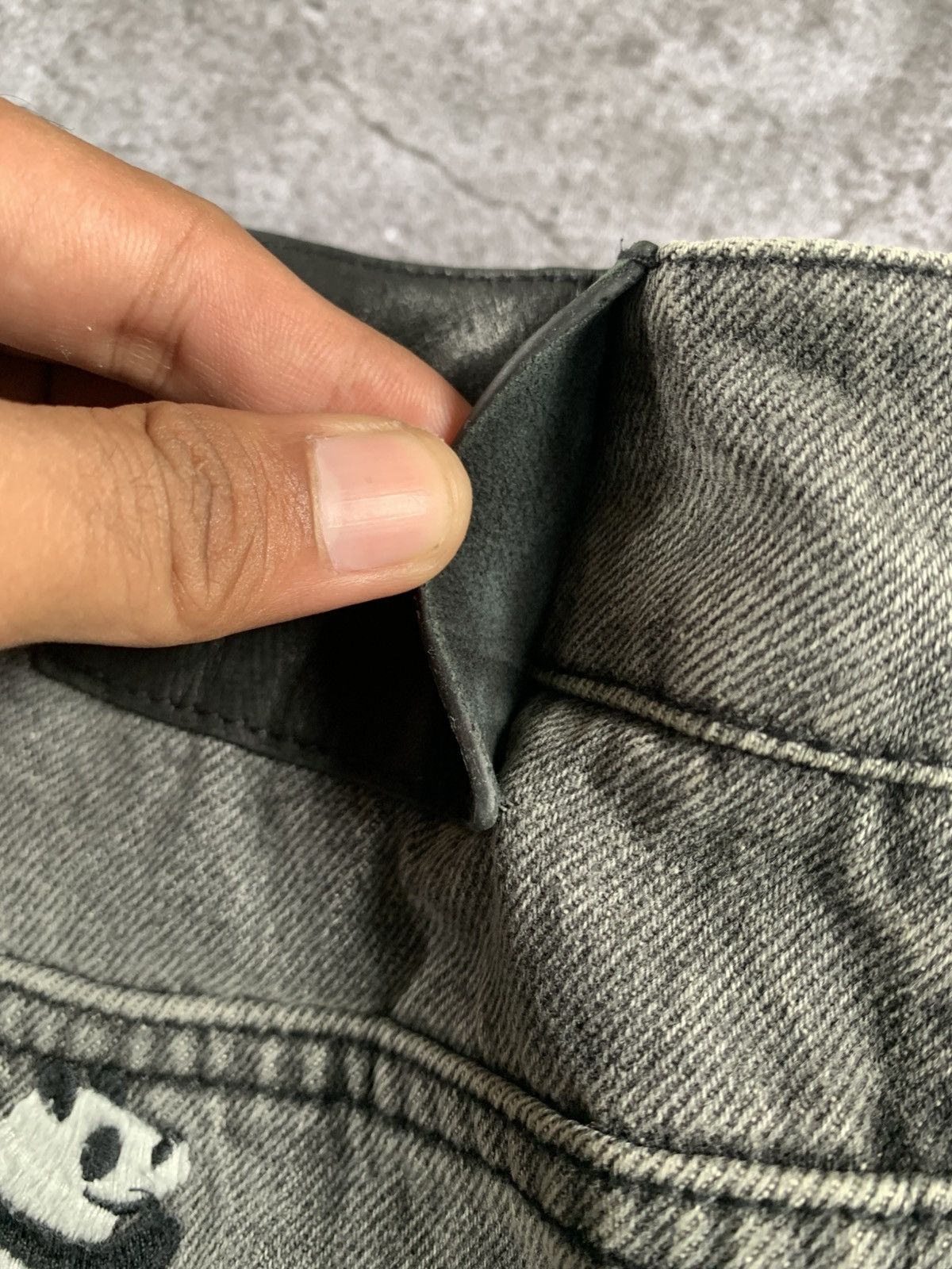 Loewe LOEWE black smooth baggy jeans Size 27" / US 4 / IT 40 - 8 Thumbnail