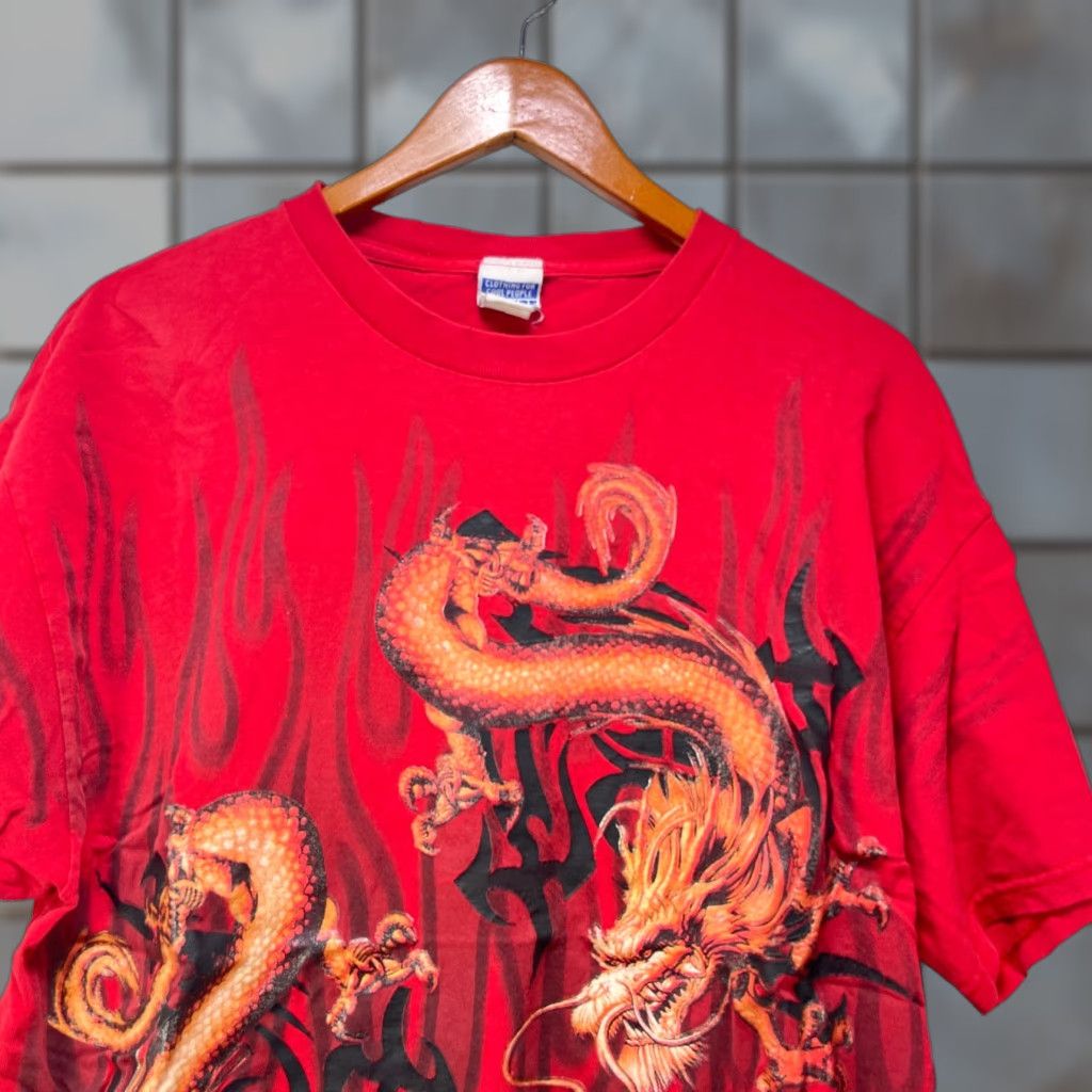 Vintage VINTAGE Dragon Flames Y2K JNCO Style T Shirt XL Shirt Men Red XL Dragon Flames Y2K JNCO Style T Shirt Vintage Mens XL Red Size US XL / EU 56 / 4 - 1 Thumbnail