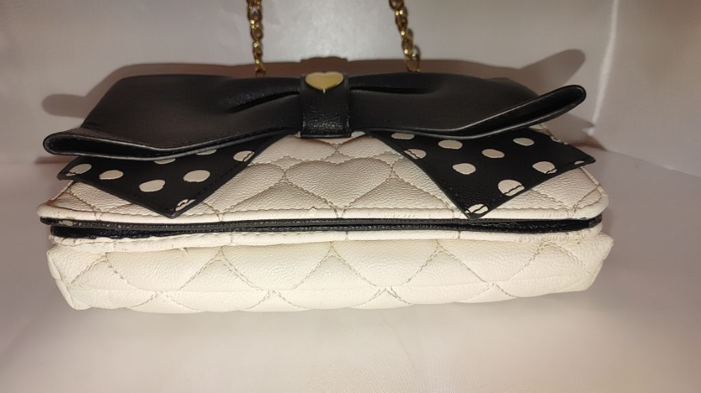 Betsey Johnson Betsey Johnson Convertible Crossbody/Clutch/Handbag Size ONE SIZE - 10 Thumbnail
