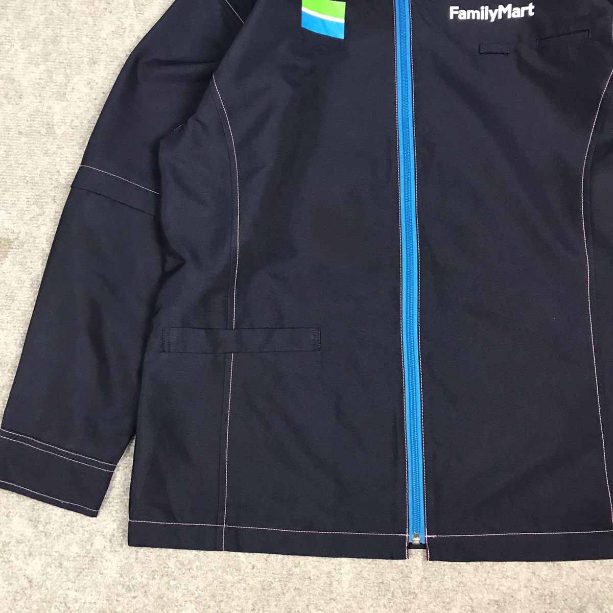 Japanese Brand Family Mart Uniform Japan zip jacket Size US M / EU 48-50 / 2 - 3 Thumbnail