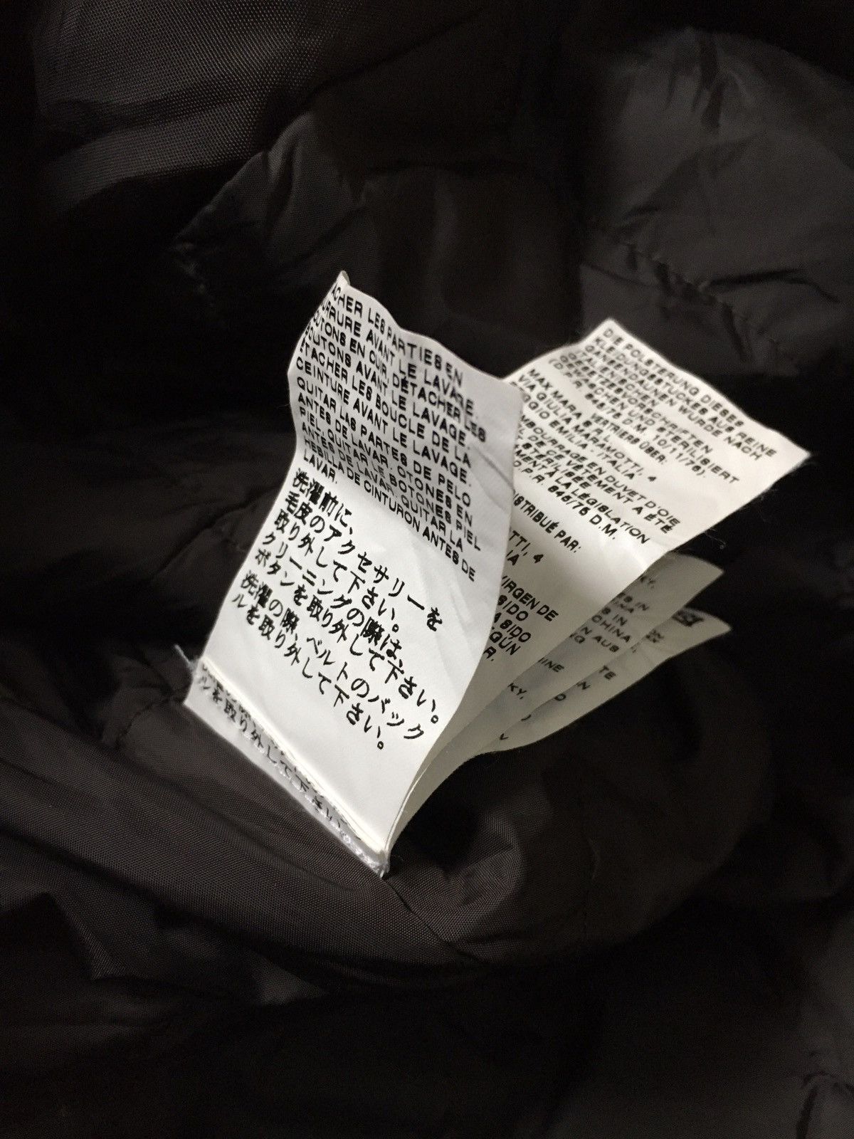 Designer × Max Mara × Weekend Max Mara Max Mara Raccoon Fur Down Jacket Size XS / US 0-2 / IT 36-38 - 12 Thumbnail