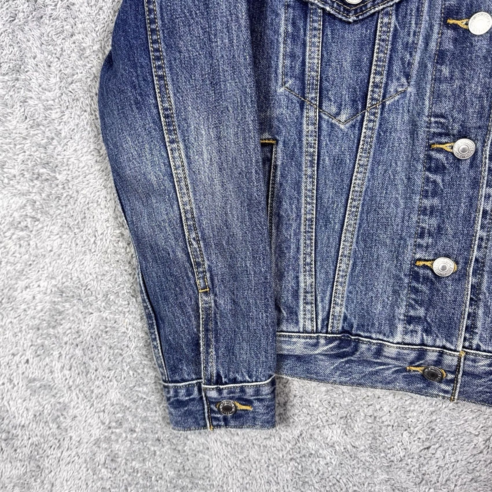 Levi's VINTAGE Levi's Trucker Denim Jacket Mens S Regular Blue 38 in Cotton Denim USA Western 80s 90s Biker Leather? No, exclude. Size US S / EU 44-46 / 1 - 3 Thumbnail