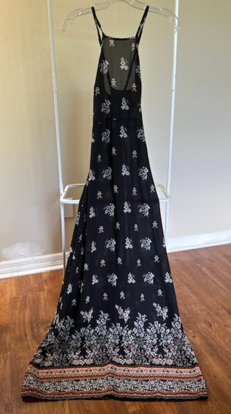 Other Atmosphere Black Floral Maxi Dress with Spaghetti Straps Size XS / US 0-2 / IT 36-38 - 1 Thumbnail