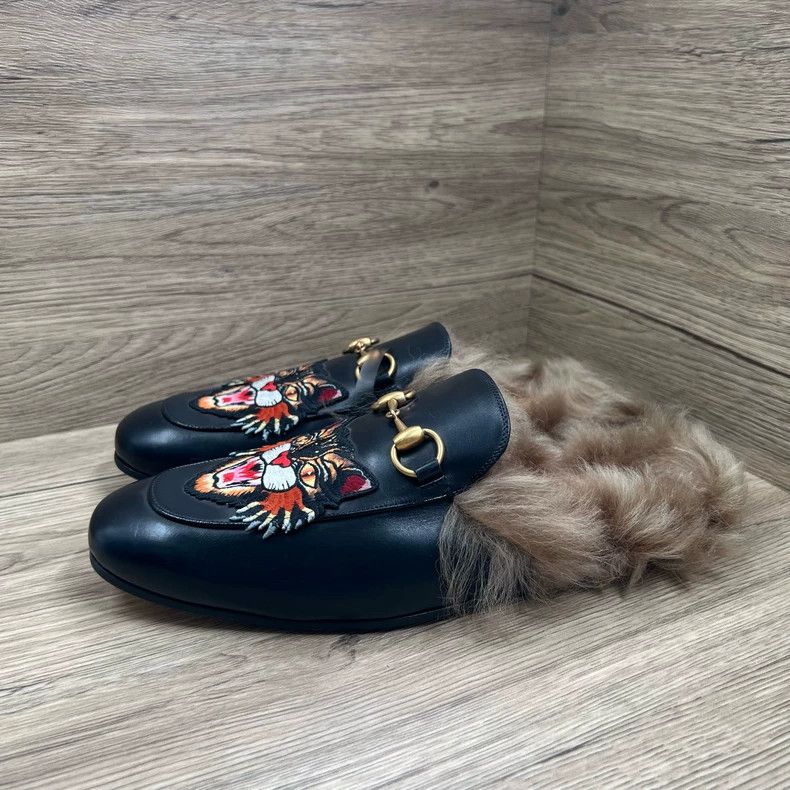 Gucci Gucci Cat Head Embroidered Fur Mules Size US 8 / EU 41 - 1 Thumbnail
