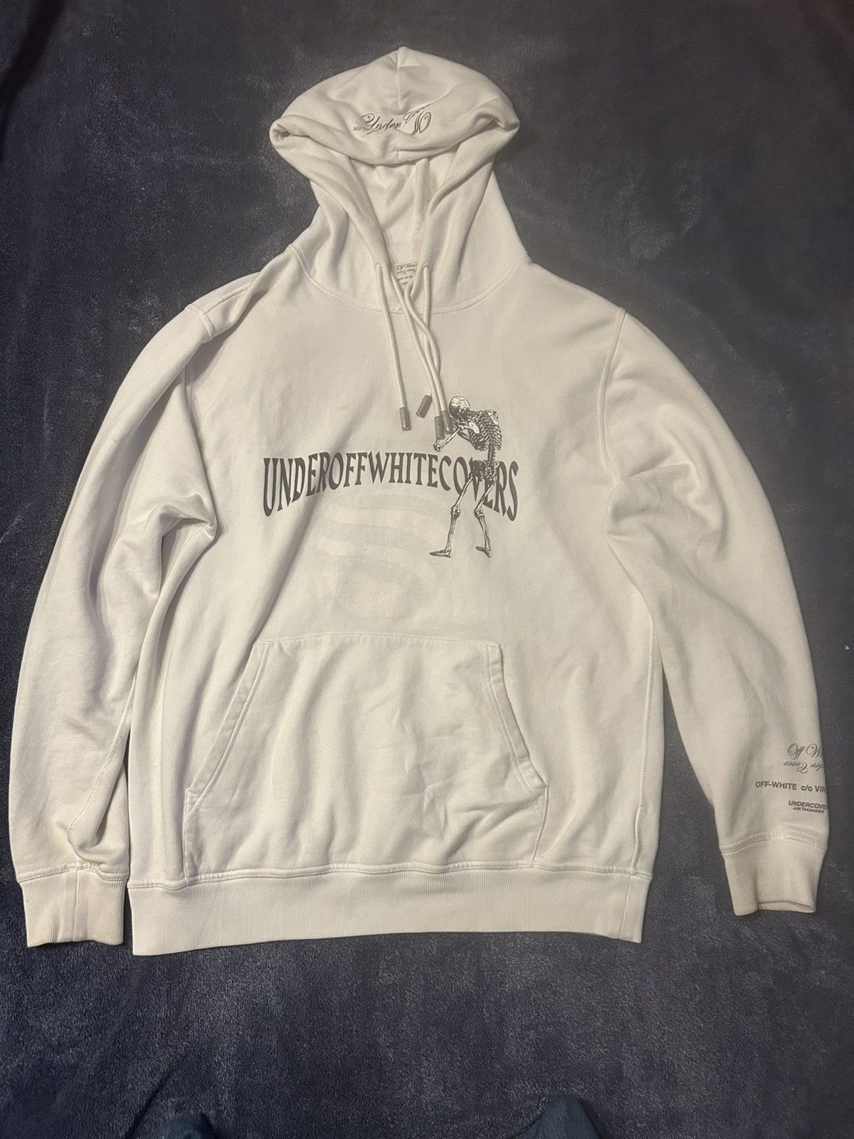 パーカー・フーディ UNDERCOVER Men Hoodies UC2D48026 OFFWHITE White Undercover layered-sleeve Cotton Hoodie | Neutrals | FARFETCH