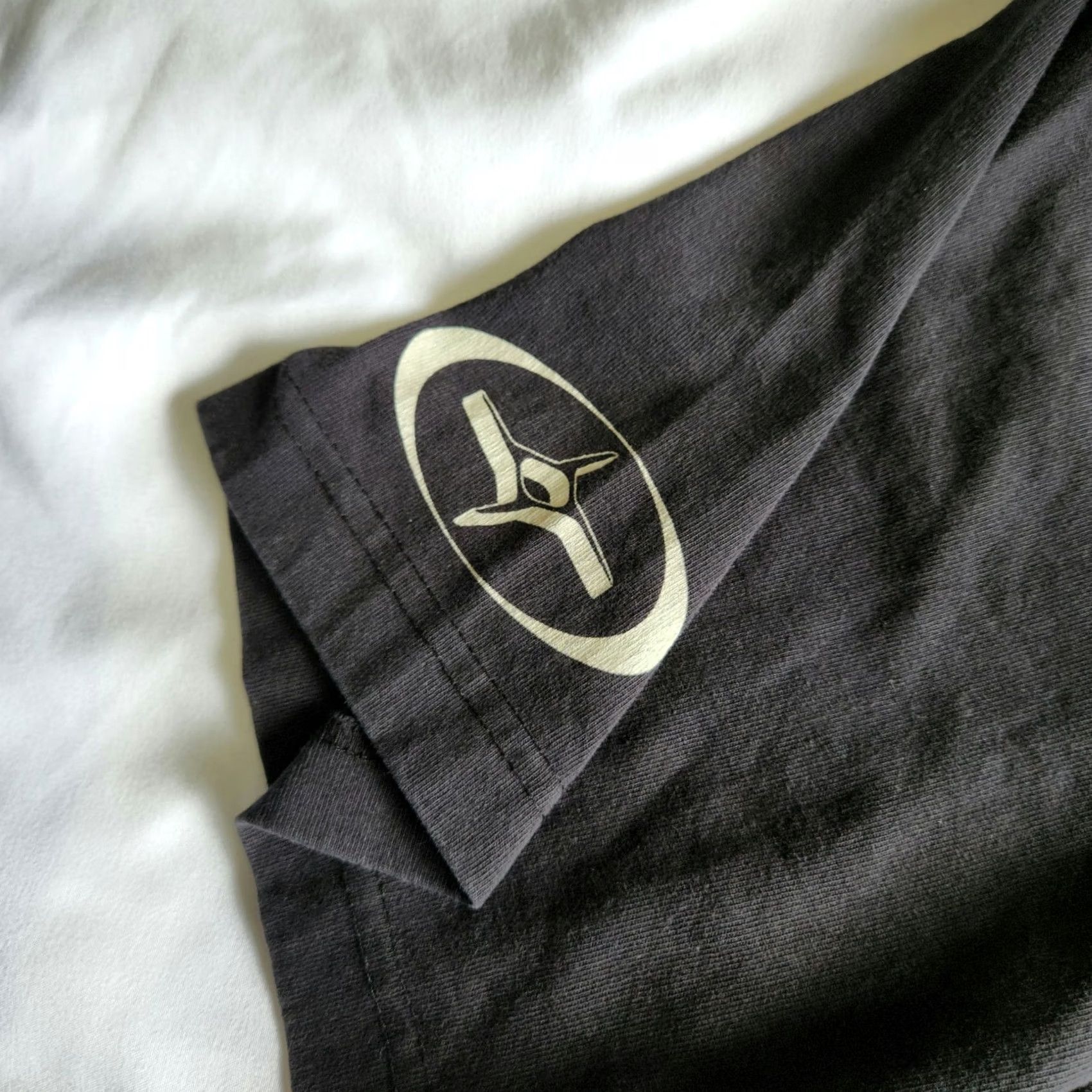 Vintage The Weeknd Hurry Up Tomorrow Tour Official Merch XO Black XL Graphic T-Shirt Tee Size US XL / EU 56 / 4 - 3 Thumbnail