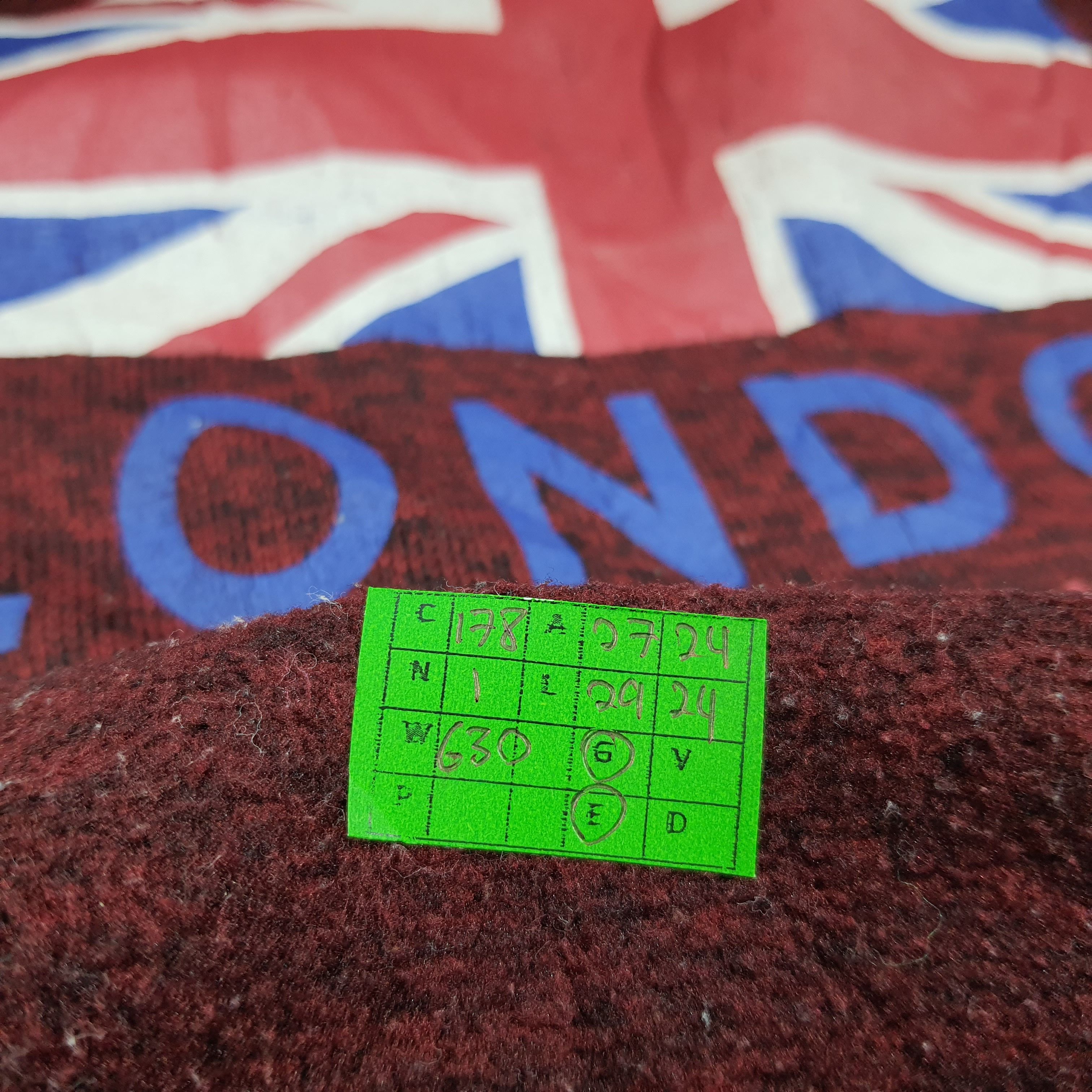 Vintage Vintage London United Kingdom Smack Hoodie Size US XXL / EU 58 / 5 - 9 Thumbnail