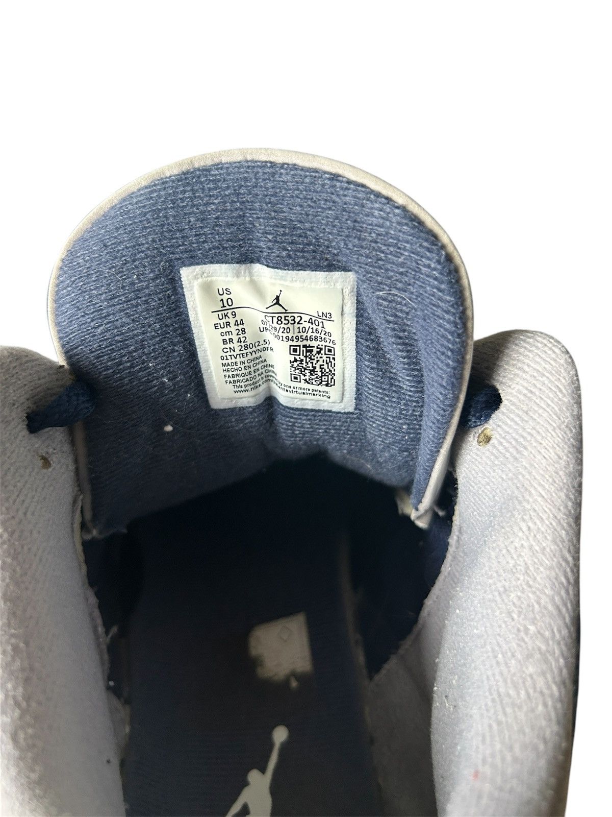 Jordan Brand Air Jordan 3 Georgetown Size US 10.5 / EU 43-44 - 9 Thumbnail