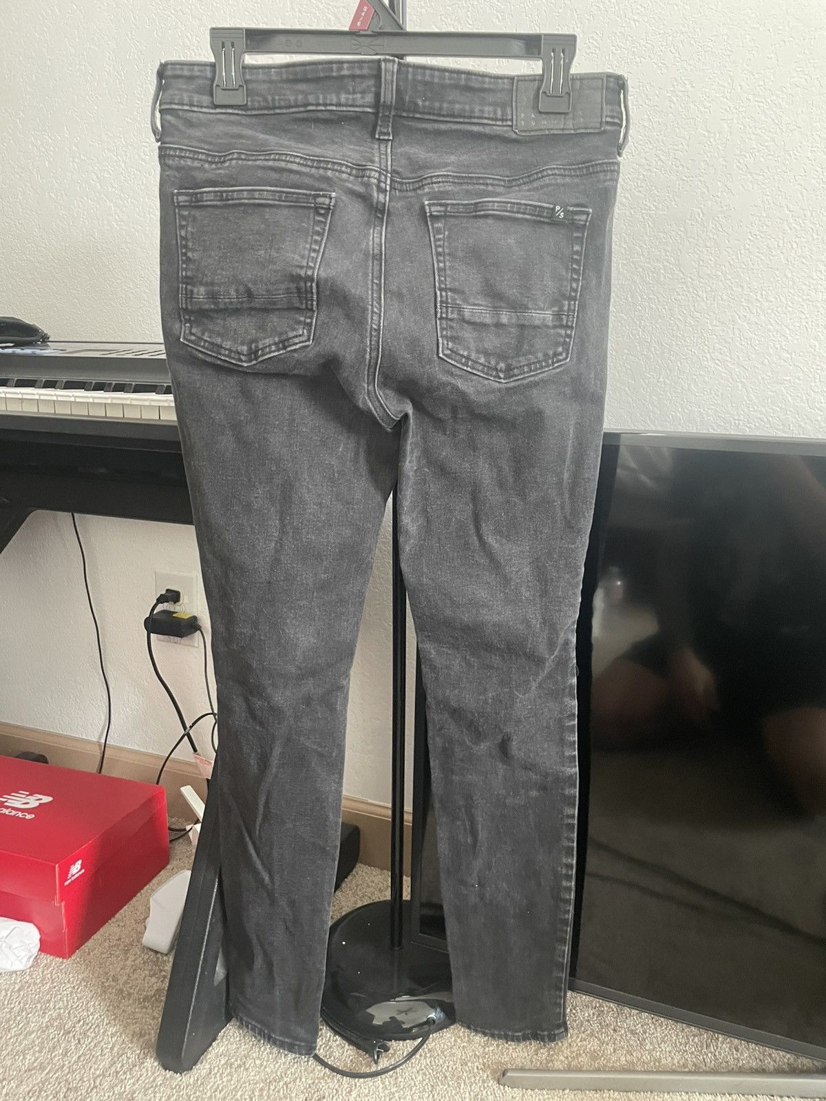 Pacsun PacSun Black Skinny Jeans Distressed Size US 30 / EU 46 - 2 Thumbnail
