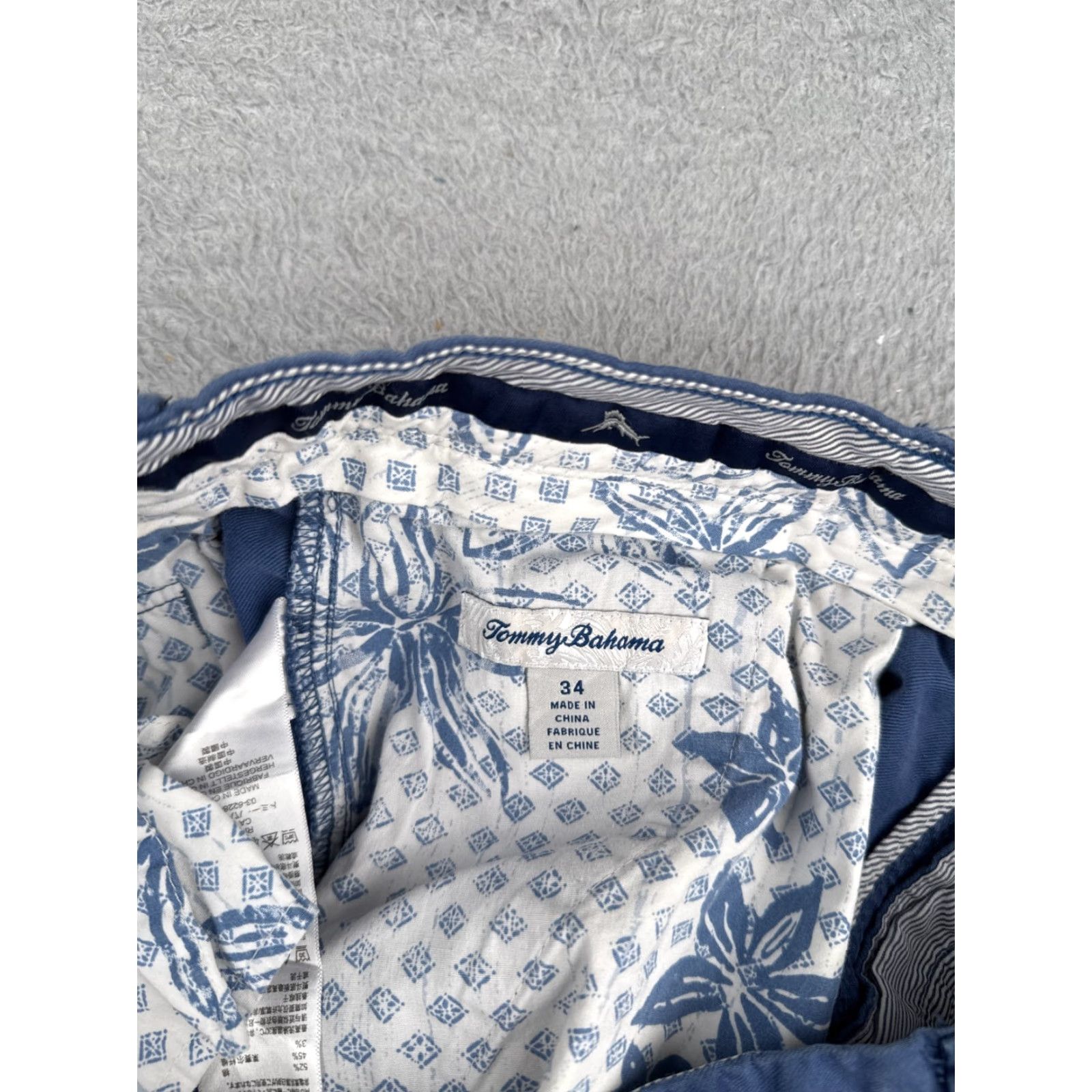 Tommy Bahama Tommy Bahama Shorts Men 34 Blue Chino Cotton Tencel Flat Front Vacation 32x9 Size US 34 / EU 50 - 7 Thumbnail