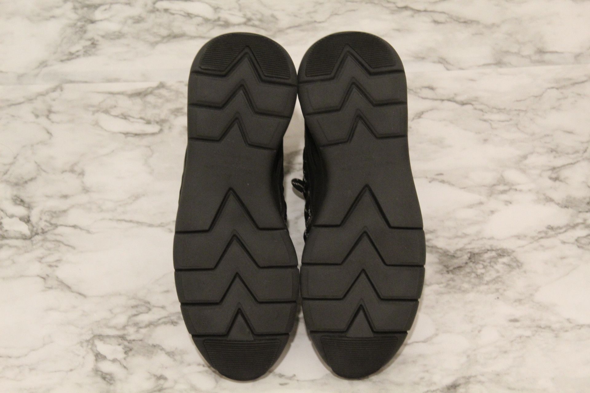 Louis Vuitton Louis Vuitton Fastlane Monogram Sneakers Black Denim Size US 9.5 / EU 42-43 - 7 Thumbnail