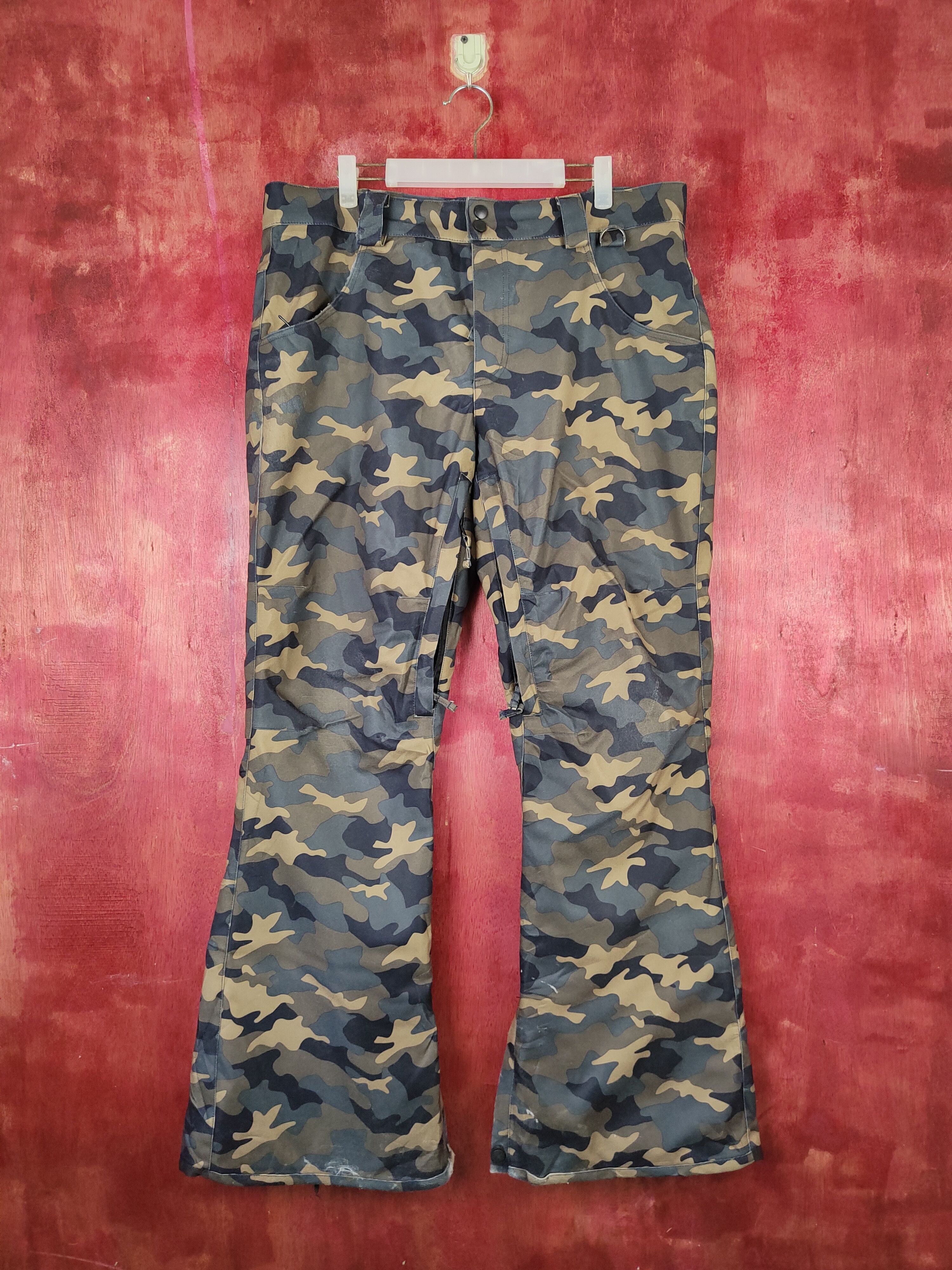 Japanese Brand Himass Mania Camo bootcut Multipocket Casual Pants #S1350 Size US 34 / EU 50 - 1 Thumbnail