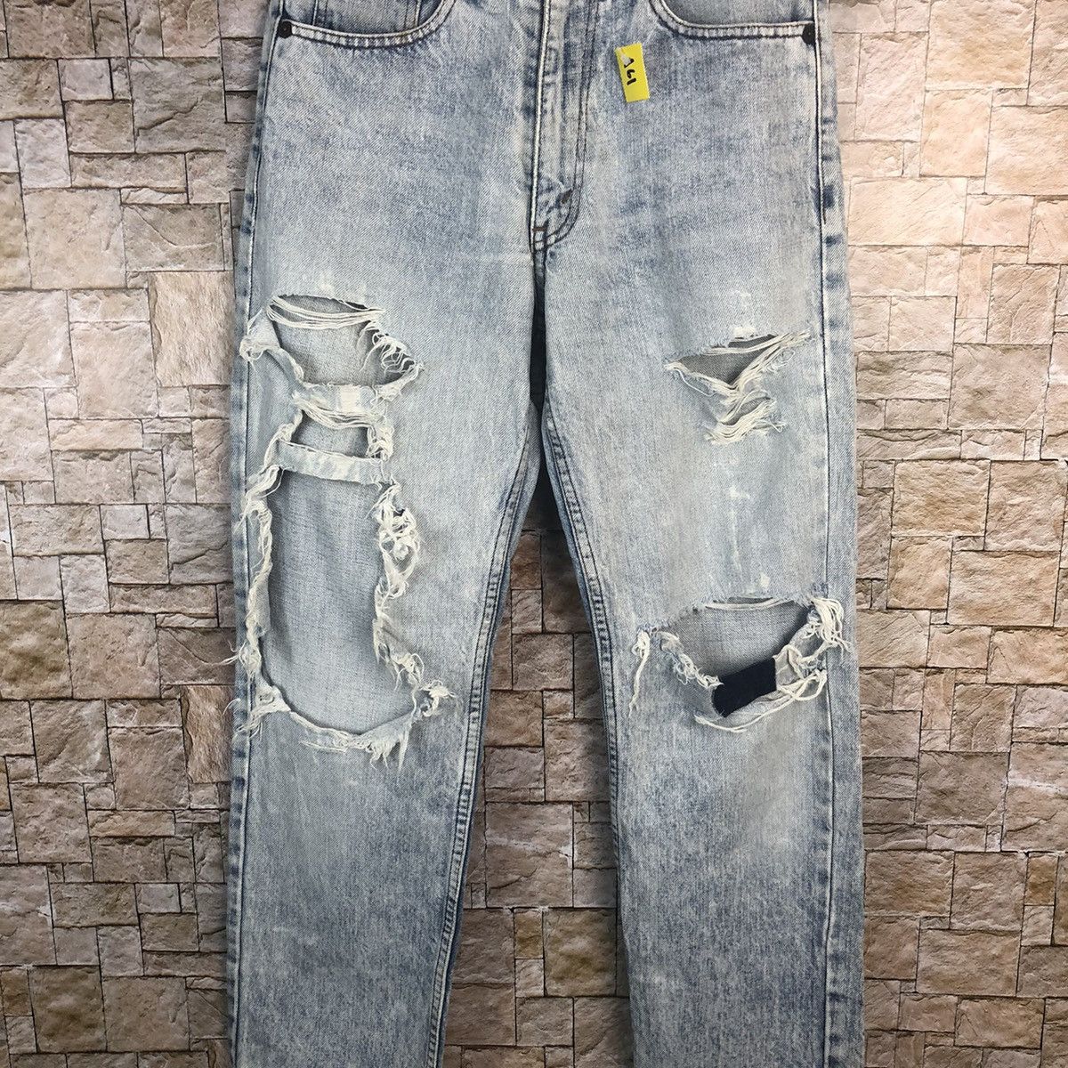 Levi's Levis vintage ripped Distressed Denim Pants #A61 Size US 26 / EU 42 - 3 Thumbnail