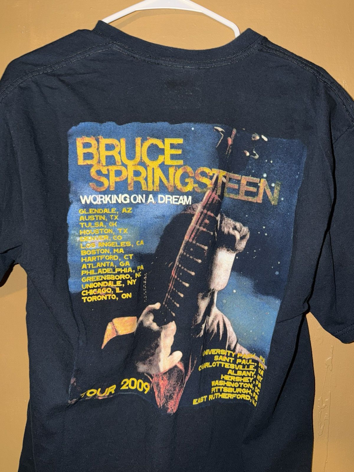 Other JTC Bruce Springsteen Working On A Dream Tour 2009 Shirt LG Size US L / EU 52-54 / 3 - 4 Thumbnail