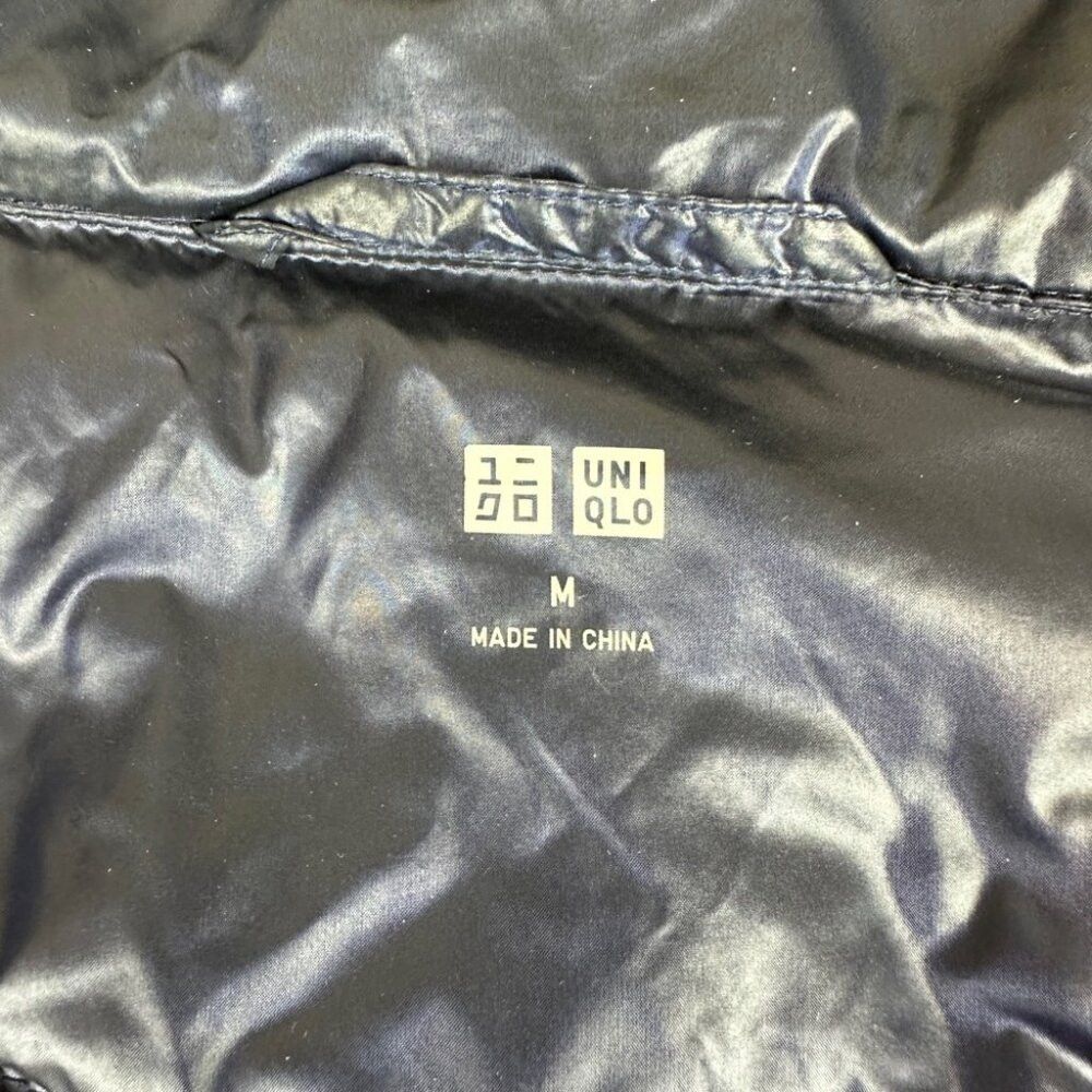 Uniqlo Uniqlo Blue Down Light Jacket Men’s Size M Size US M / EU 48-50 / 2 - 9 Thumbnail
