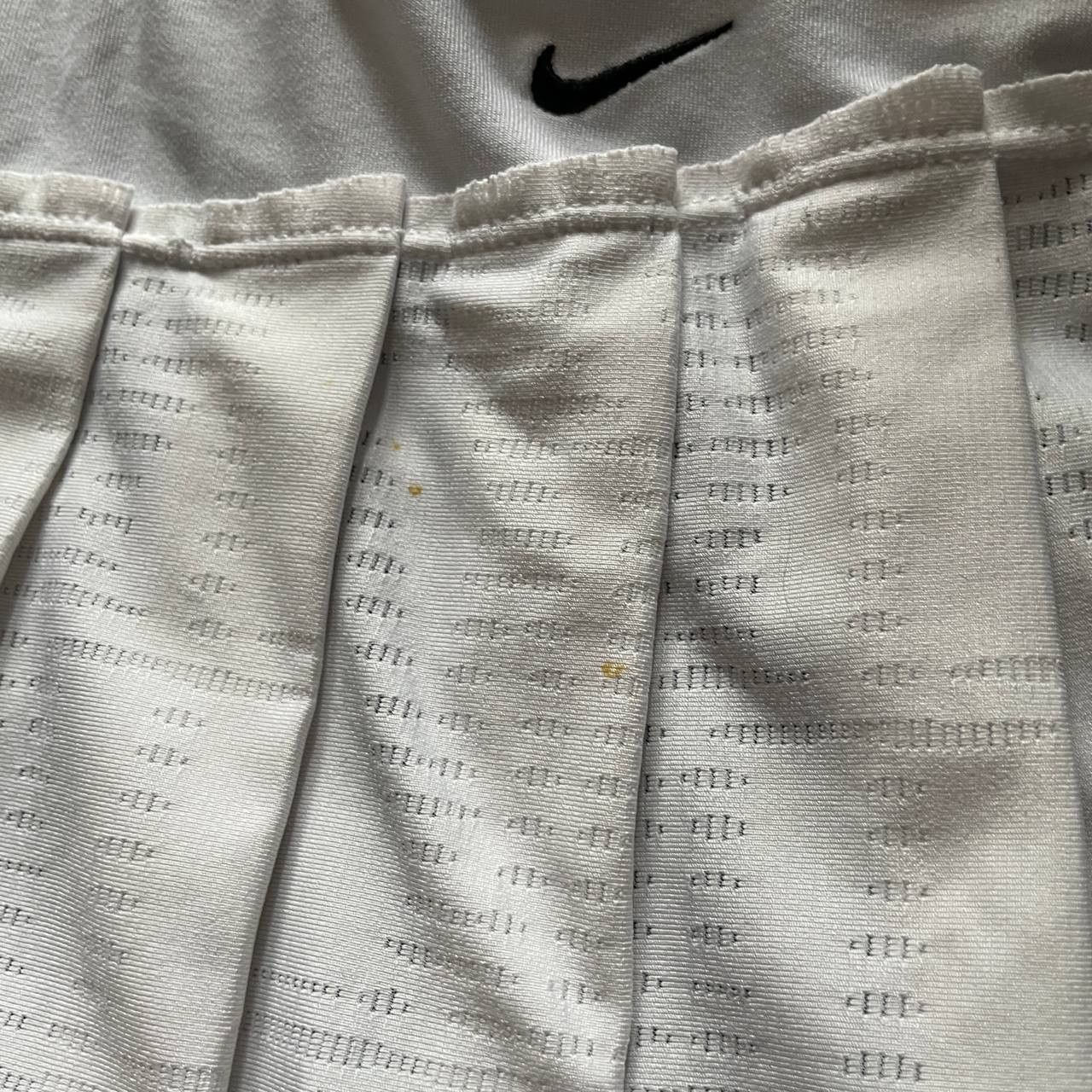 Nike VINTAGE Y2K TENNIS MINI SKIRT Size 25" / US 0 / IT 36 - 8 Thumbnail