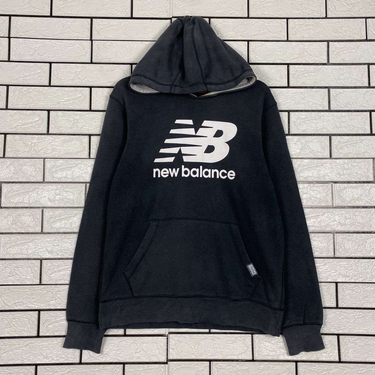 Japanese Brand Vintage Sweatshirt Hoodie New Balance Big Logo Size US M / EU 48-50 / 2 - 2 Thumbnail