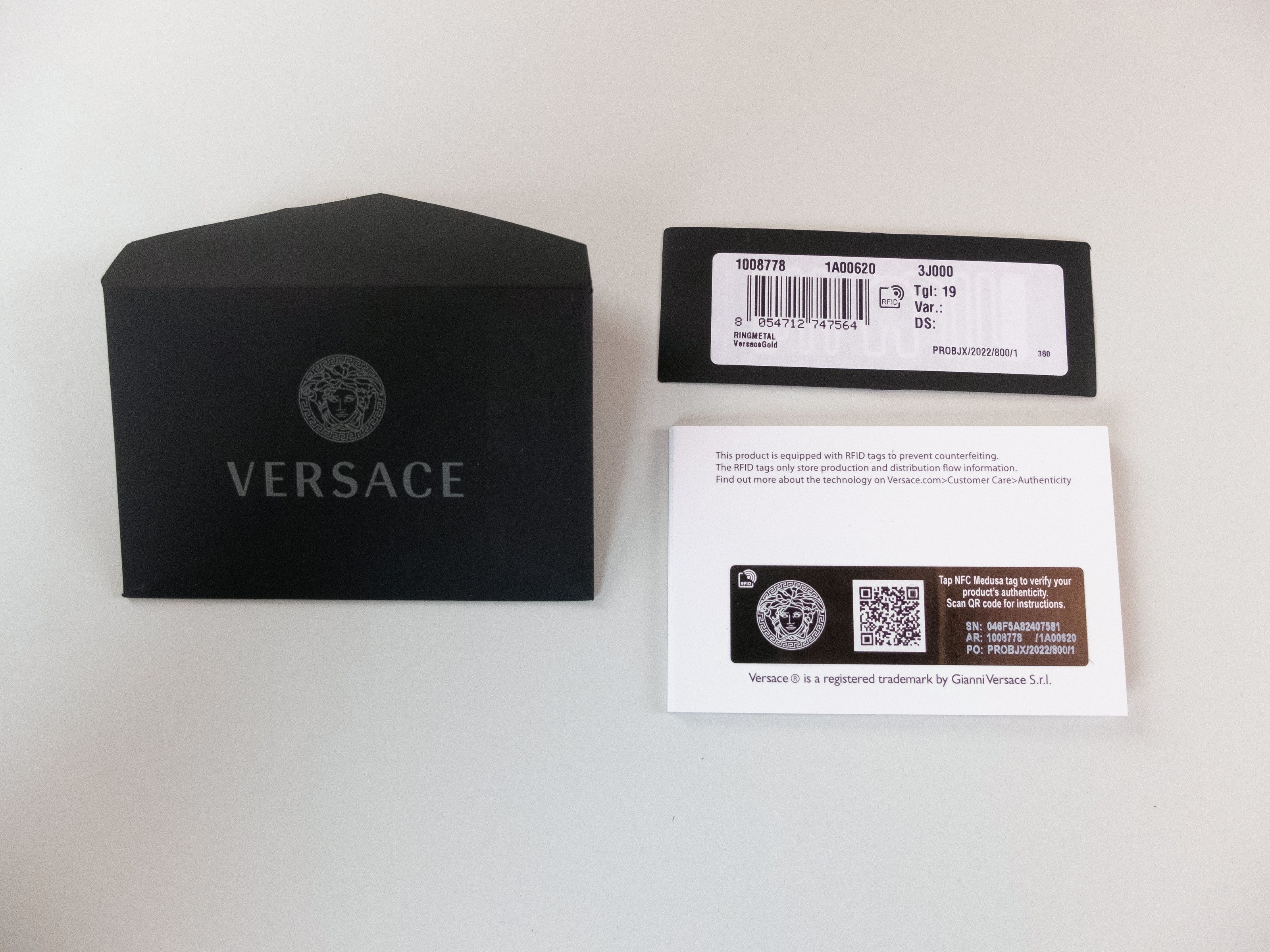 Versace VERSACE Virtus gold tone V logo metal ring 8.5 US / 19 Size ONE SIZE - 8 Thumbnail