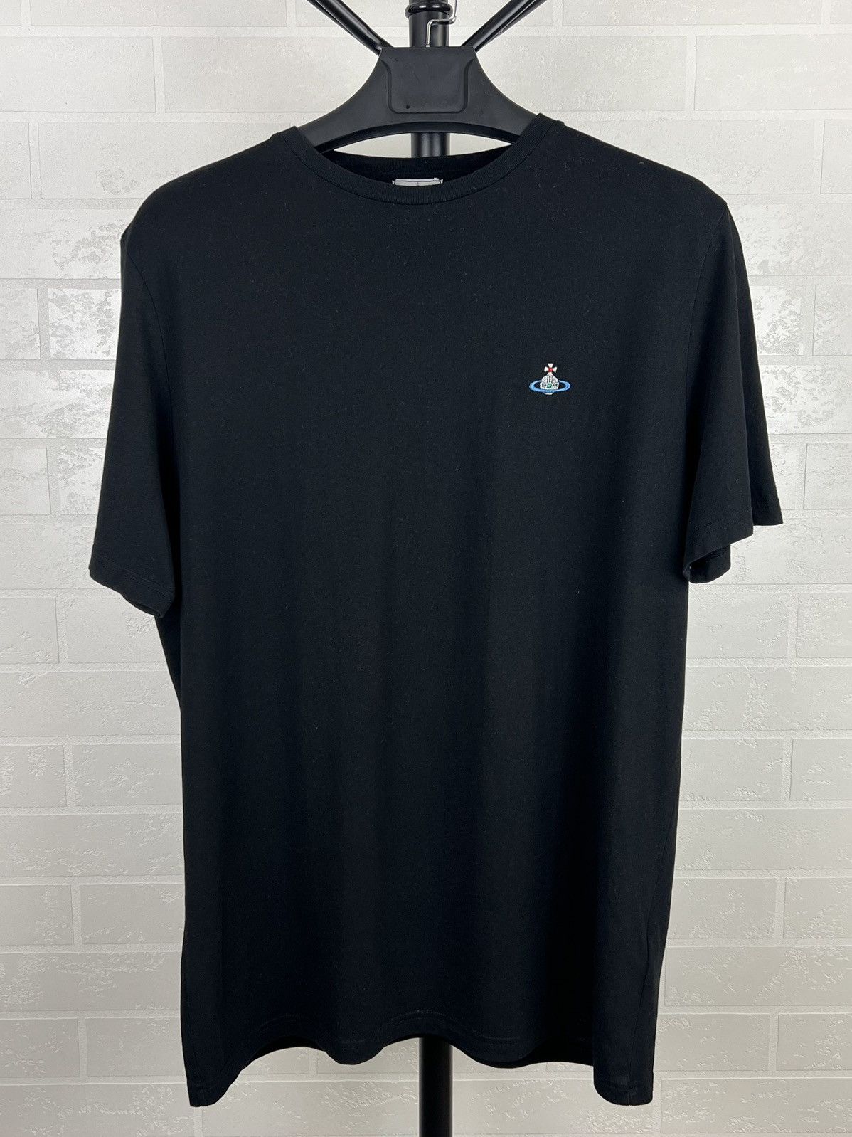 Vivienne Westwood VIVIENNE WESTWOOD T-shirt Cotton Orb Logo Black Men’s Size US XL / EU 56 / 4 - 1 Thumbnail
