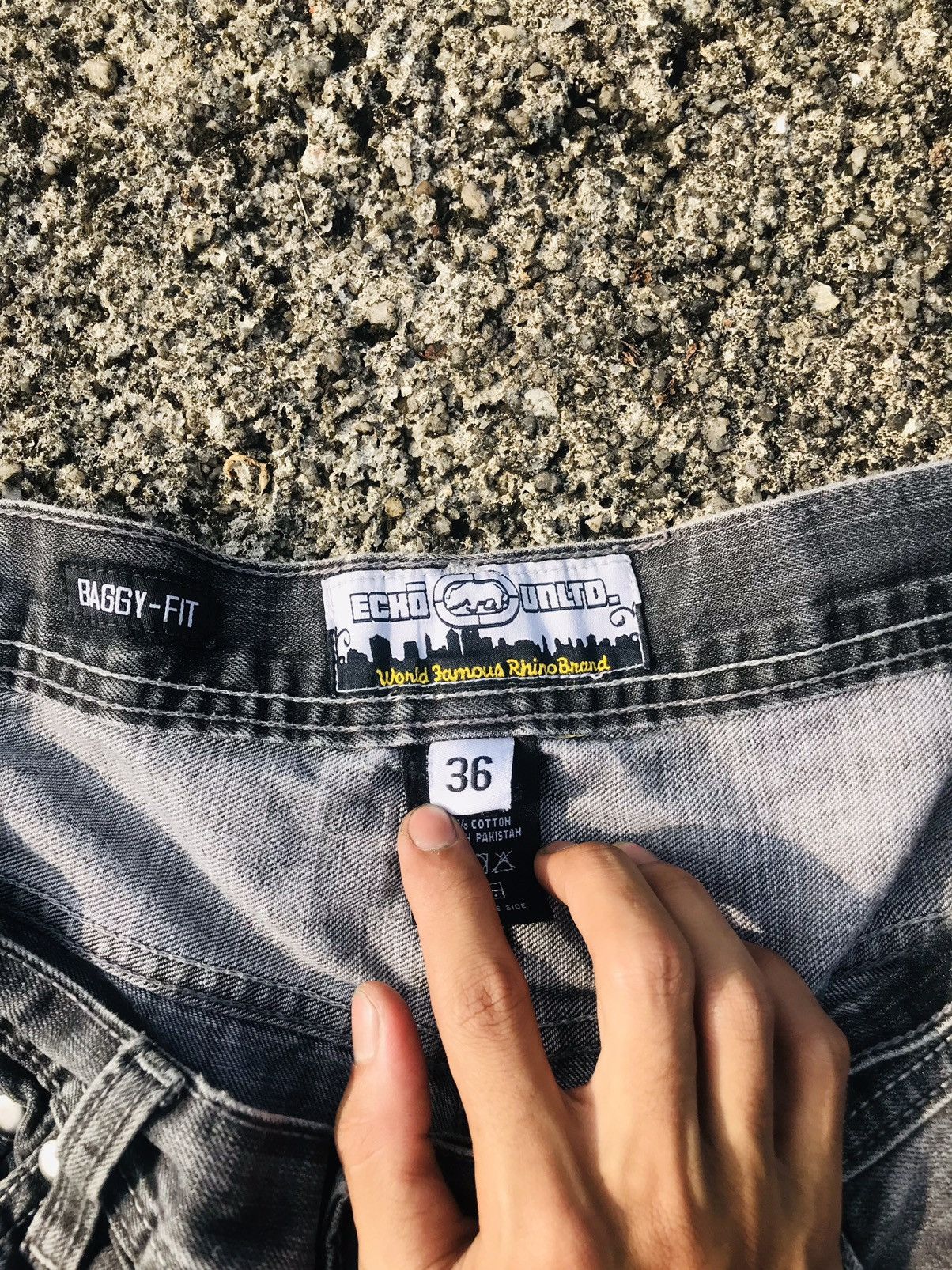 Ecko Unltd. × Vintage Vintage Y2K Ecko Unltd embroidered baggy jeans Size US 36 / EU 52 - 7 Thumbnail