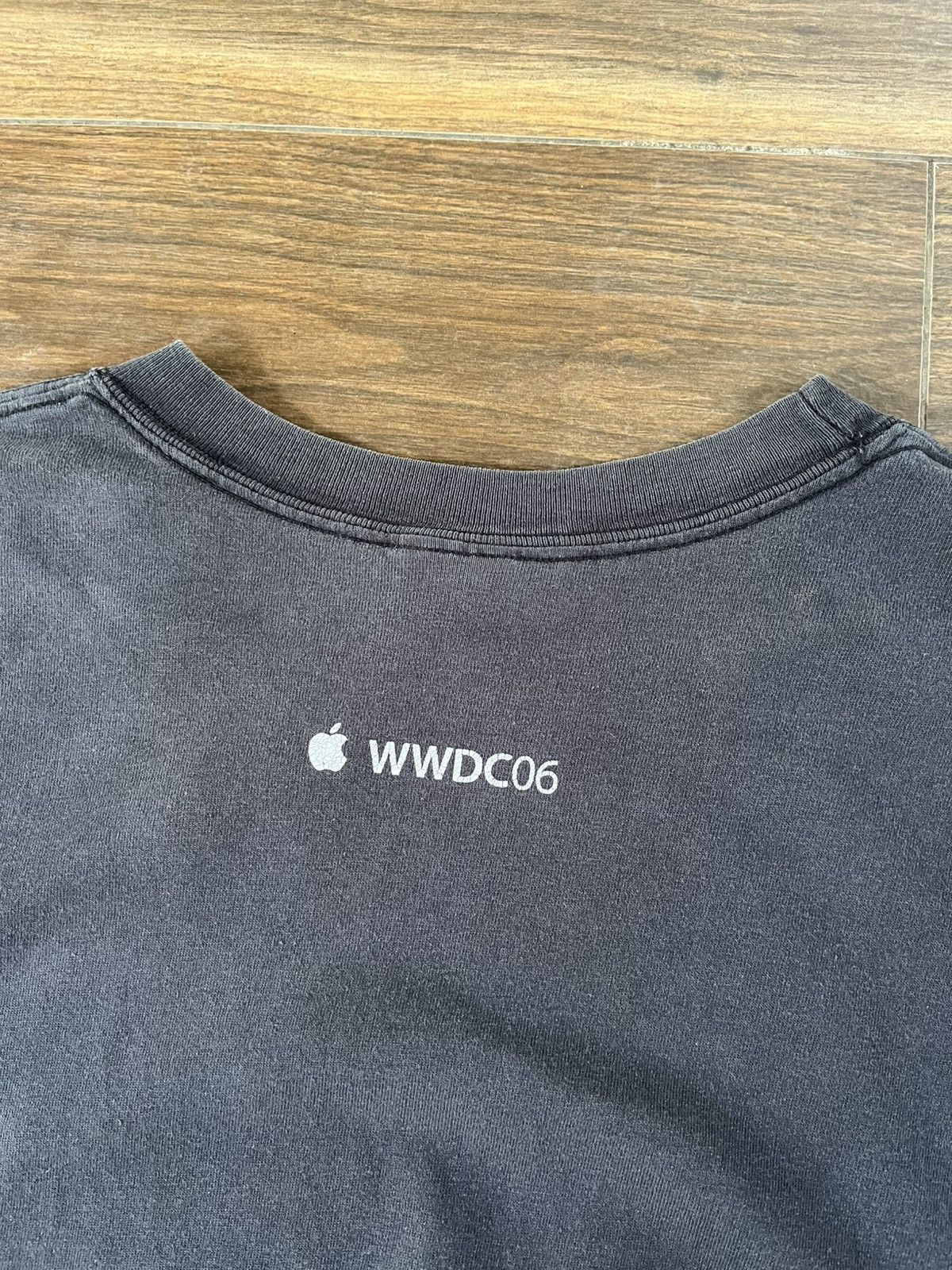 Apple Apple x Vintage Crew Conference 2006 Size US XL / EU 56 / 4 - 3 Thumbnail