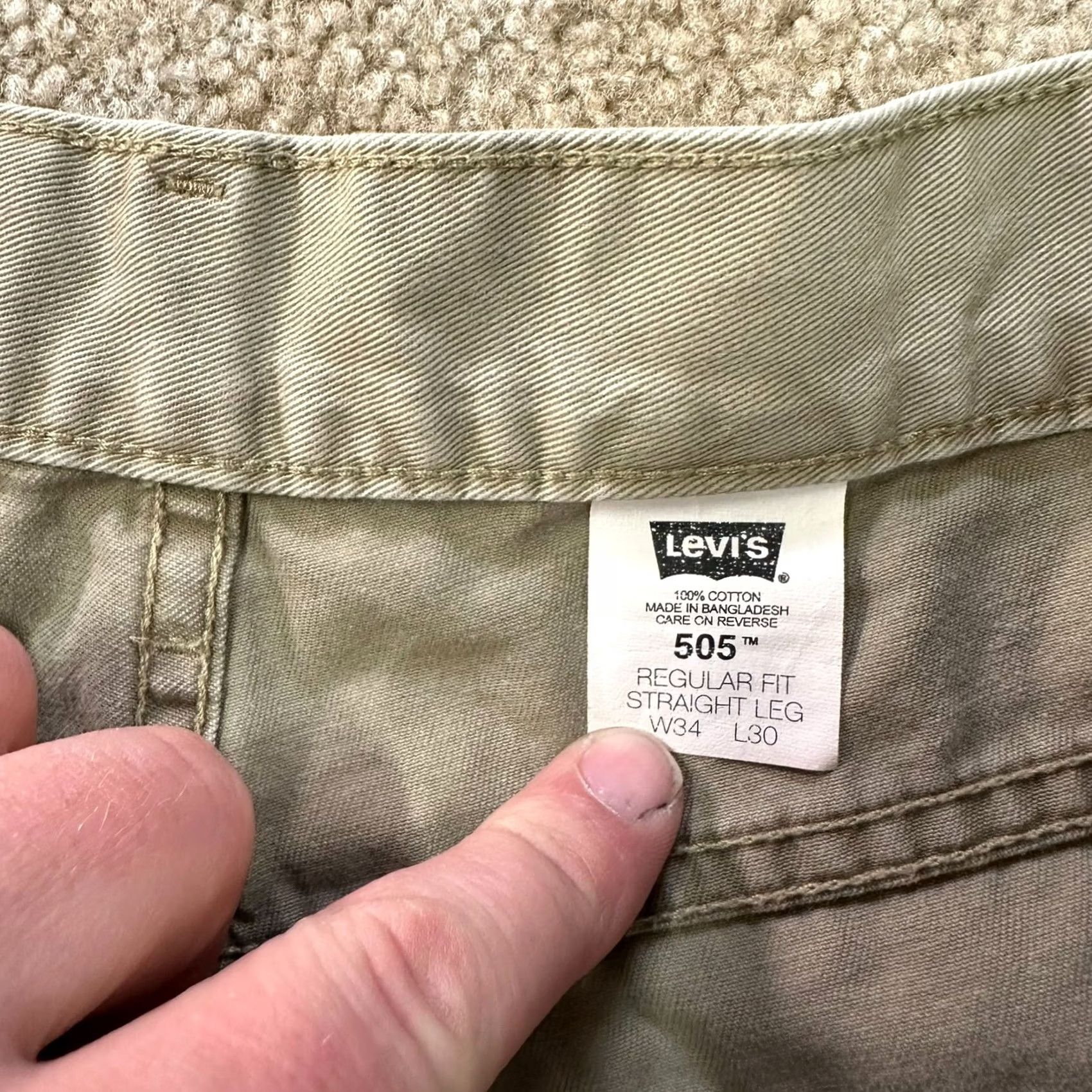 Levi's VINTAGE Levi's 505 Regular Fit Jeans | Men | Beige Denim 34x30 | 5-Pocket Straight Leg | Distressed Navy Y2K Style Size US 34 / EU 50 - 4 Thumbnail