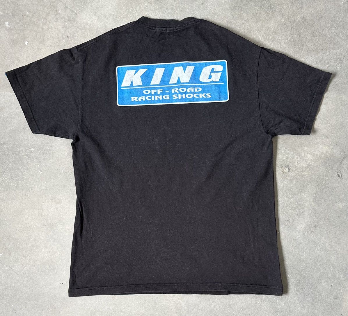 King VINTAGS SUN FADED KING SHOCKS RACING LOGO TEE Size US M / EU 48-50 / 2 - 1 Thumbnail