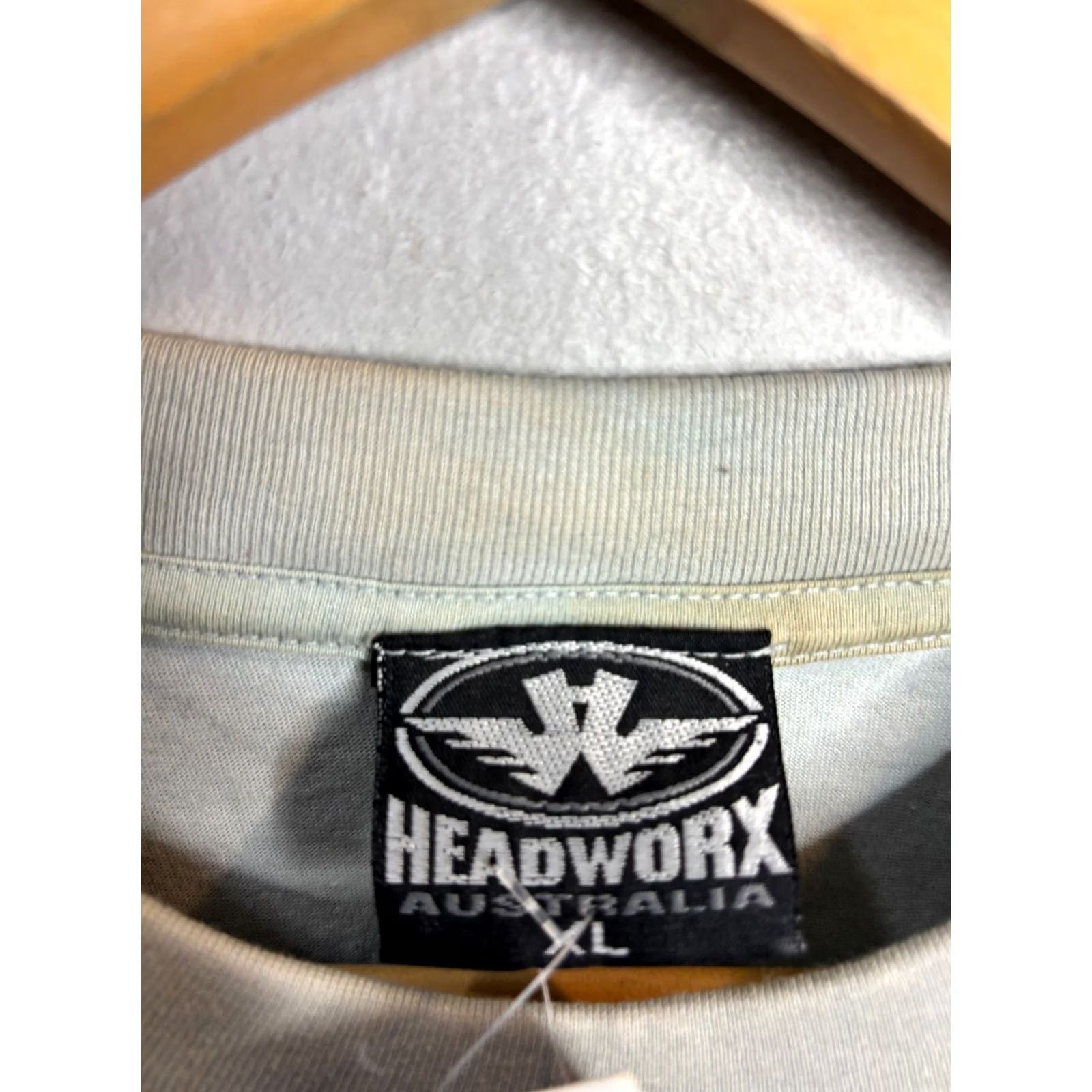 Vintage Vintage Headworx Australia Crew Neck Short Sleeve T-Shirt XL Gray 90s Graphic Mens TS 1909 Size US 36 / EU 52 - 6 Thumbnail