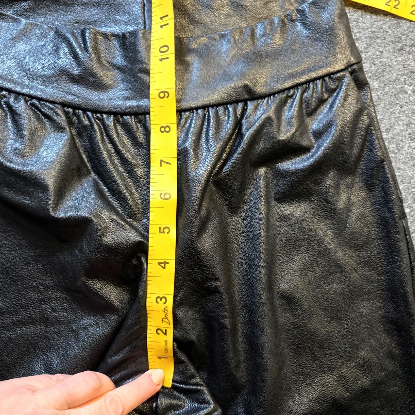 Commando Commando Pants Womens XS Black Vegan Leather Joggers Stretch Capsule Casual Skinny Inseam 29 in Size 26" / US 2 / IT 38 - 6 Thumbnail
