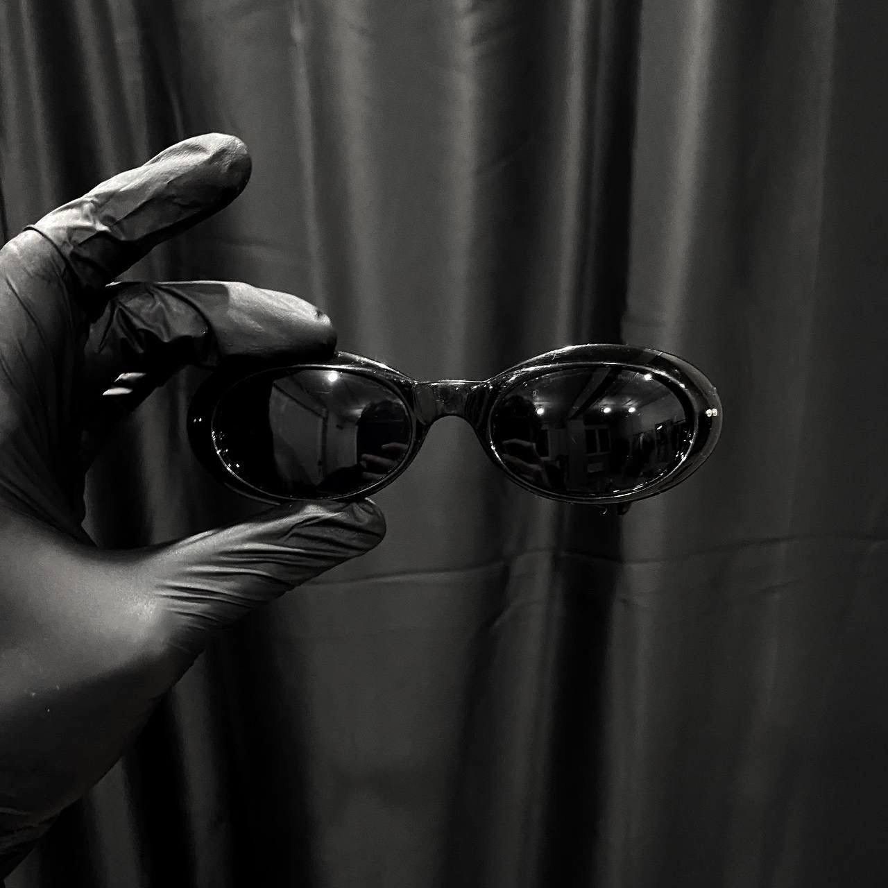 Gucci 00’S GUCCI KURT COBAIN SUNGLASSES Size ONE SIZE - 2 Thumbnail