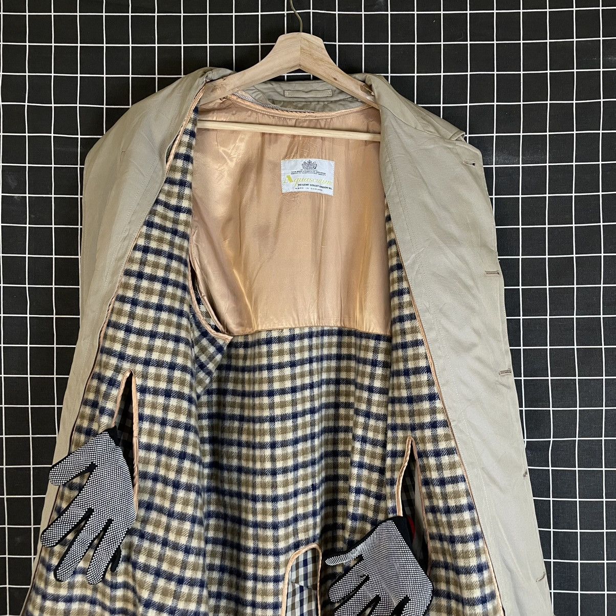 Aquascutum VINTAGE AQUACSTUM MADE IN ENGLAND TRENCH COAT JACKET Size US L / EU 52-54 / 3 - 4 Thumbnail