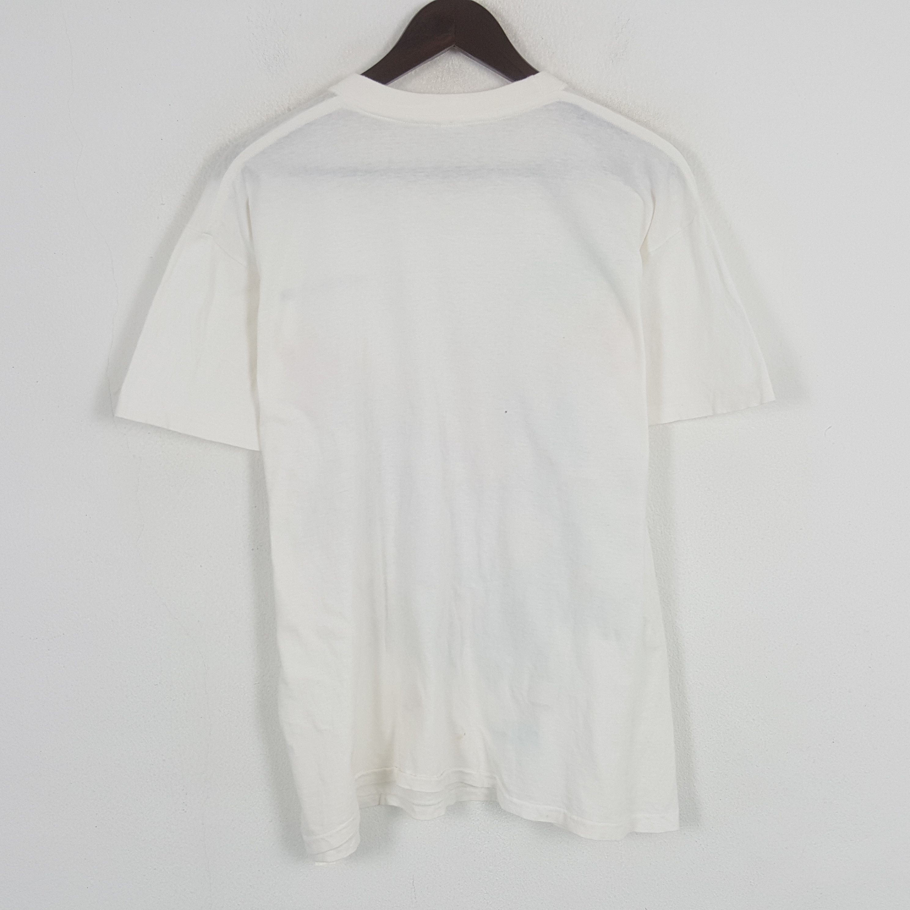 Vintage Vintage Michelin Sport Tshirt Size US L / EU 52-54 / 3 - 3 Thumbnail