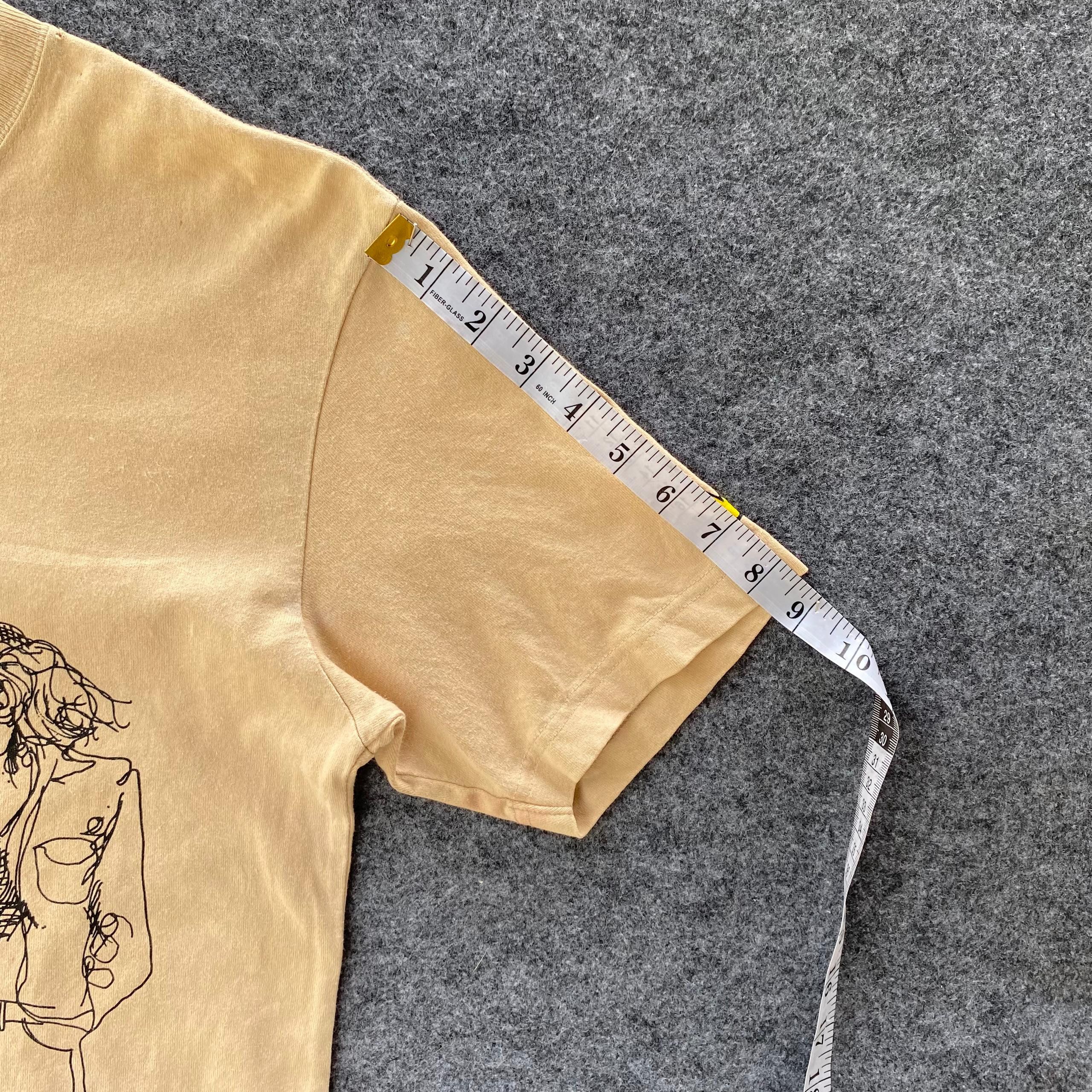 Jean-Michel Basquiat Vintage Jean Michael Basquiat by Uniqlo Tshirt Size US M / EU 48-50 / 2 - 5 Thumbnail