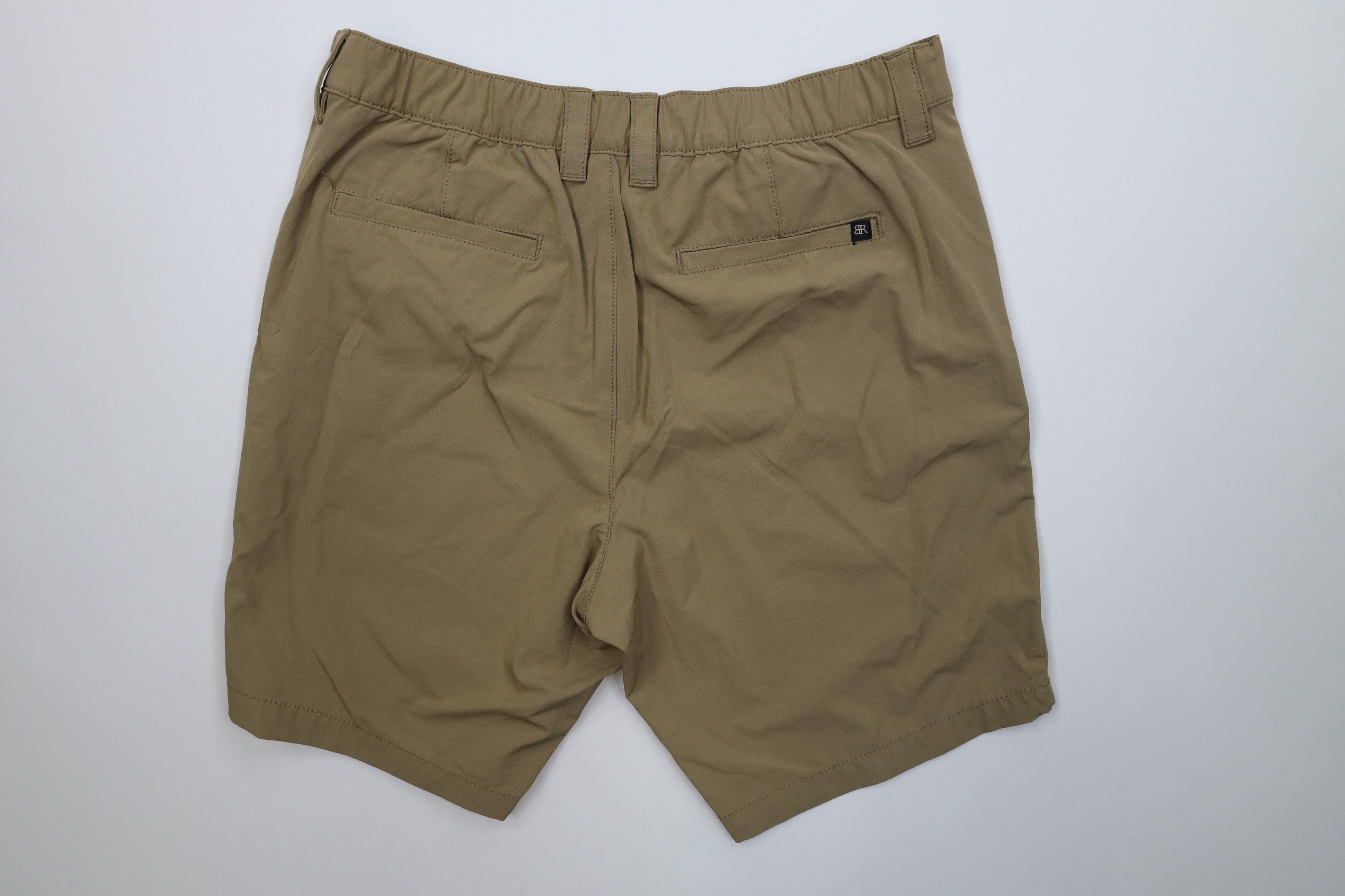 Banana Republic Banana Republic Tech Knit Above Knee Chino Shorts Beige Size US 34 / EU 50 - 7 Thumbnail
