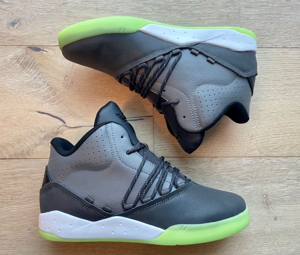 Supra NEW 2013 SUPRA Esteban SAMPLE. SP04101. Size 8UK/9US/42,5EUR Size US 9 / EU 42 - 1 Thumbnail