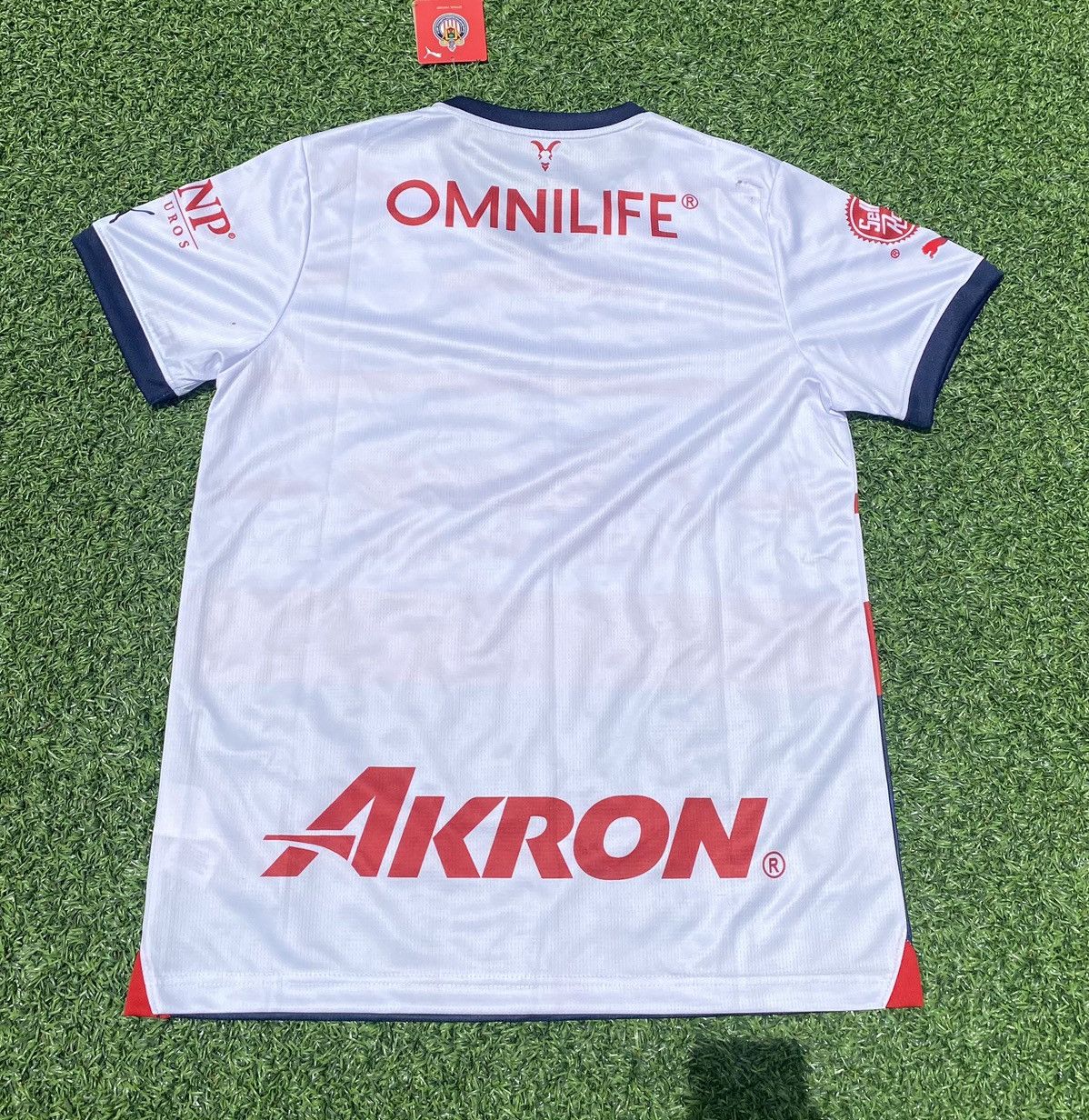 Puma × Vintage Chivas 23/24 Away Kit New Size US L / EU 52-54 / 3 - 4 Thumbnail