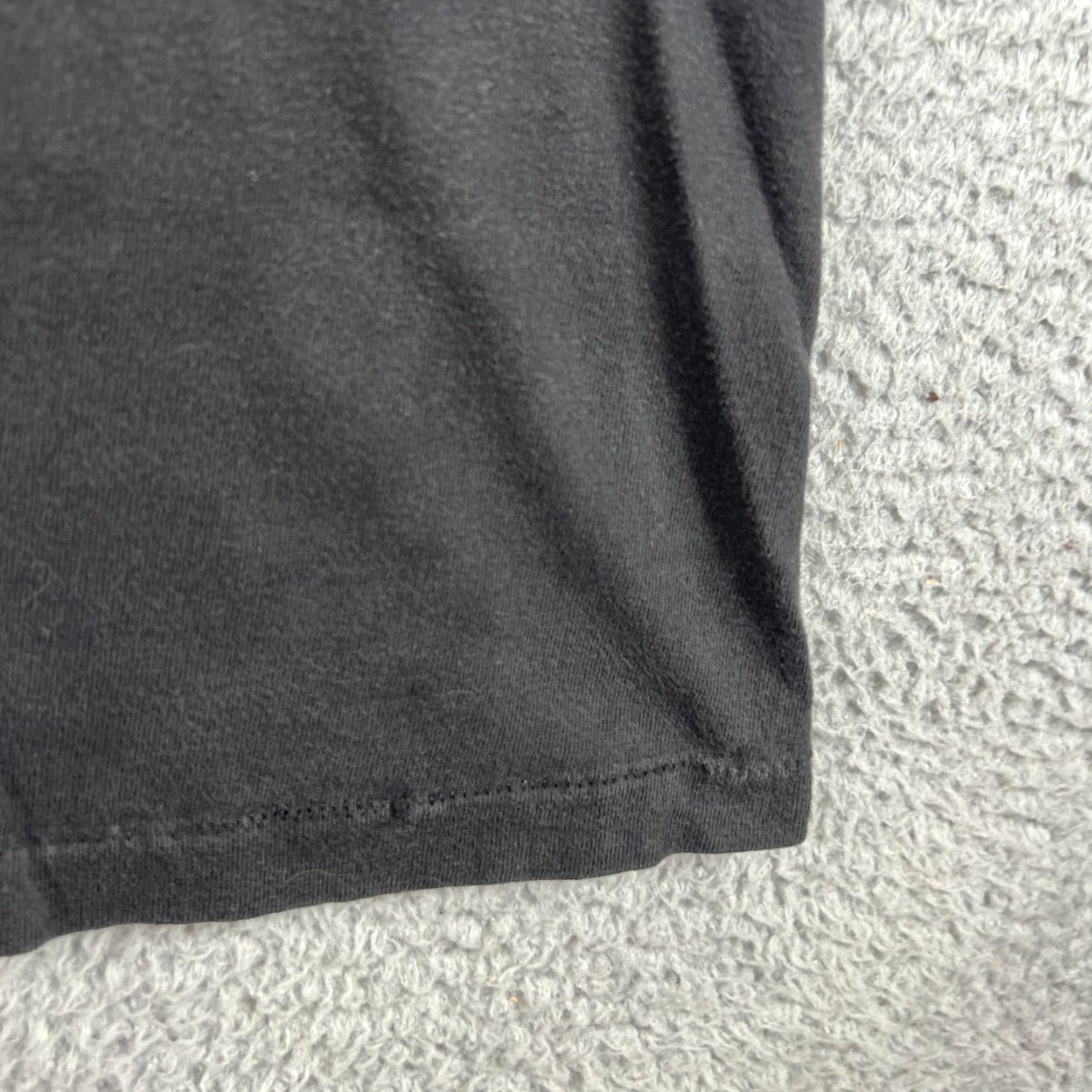 Hanes VINTAGE Hanes Beefy-T Garth Brooks 1993 Concert Tour Tee Shirt Short Sleeve Crew Neck L Black Mens Size US L / EU 52-54 / 3 - 6 Thumbnail