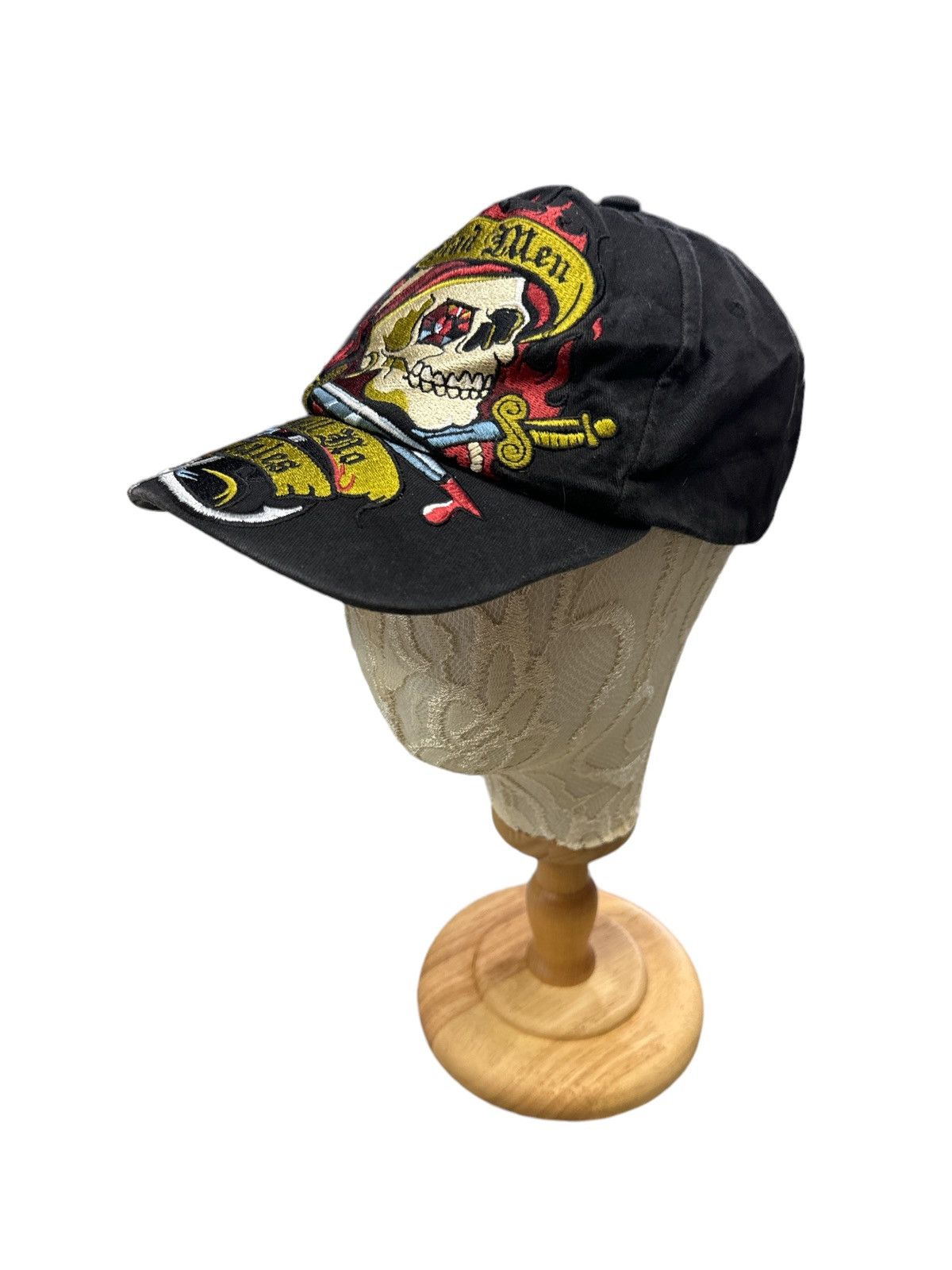 Disney × Mickey Mouse DEAD MEN TELL NO TALES PIRATE OF CARRIBEAN ADJUSTABLE CAP Size ONE SIZE - 3 Thumbnail