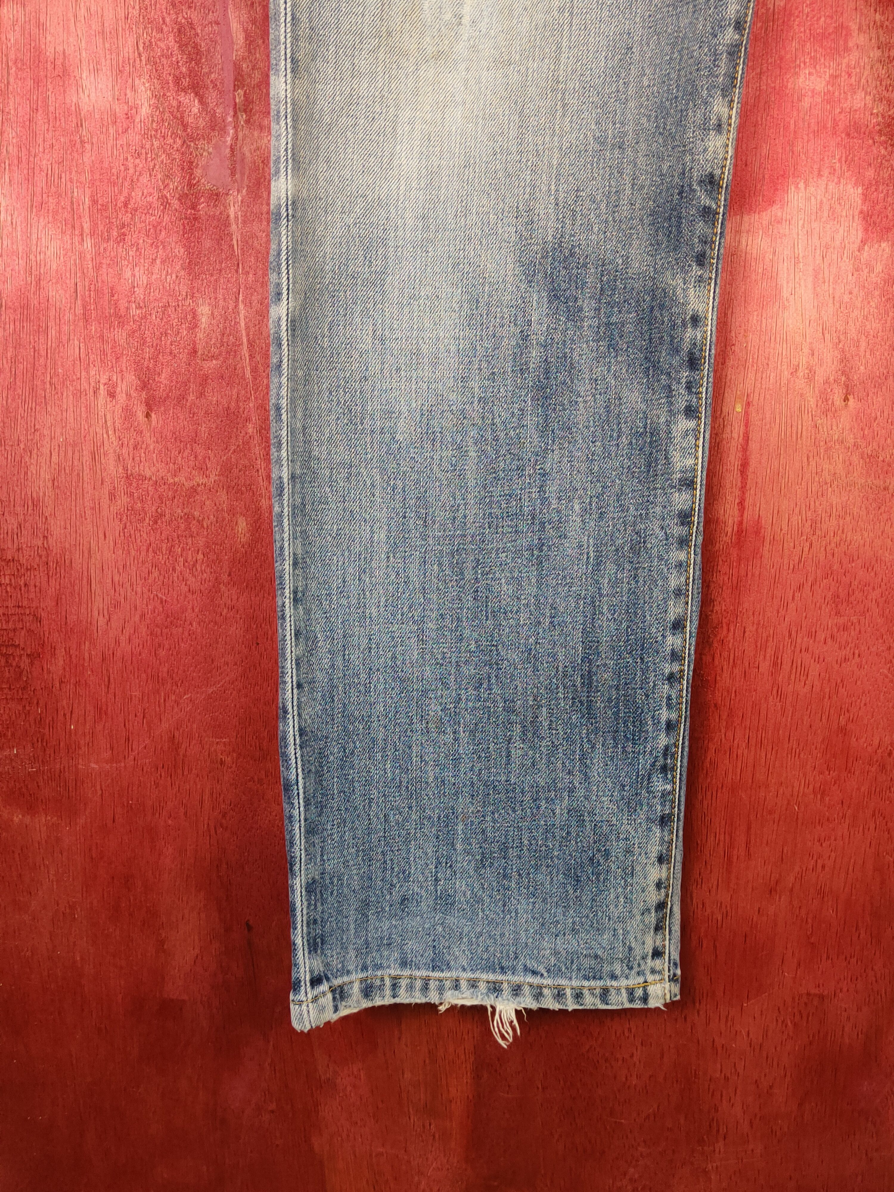Japanese Brand Uniqlo Blue Distressed Ripped Jeans #S2194 Size US 32 / EU 48 - 4 Thumbnail