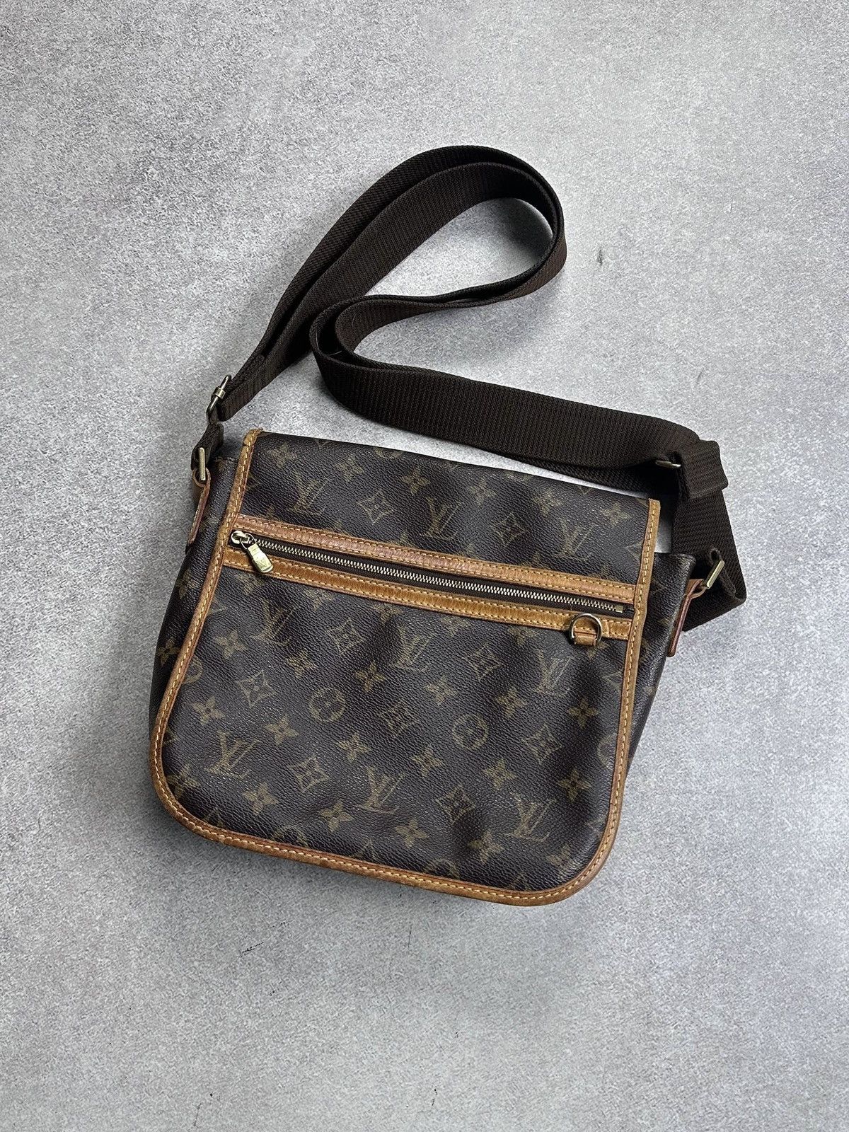 Louis Vuitton Vintage Louis Vuitton Bosphore Monogram Luxury Bag Rare Size ONE SIZE - 2 Thumbnail