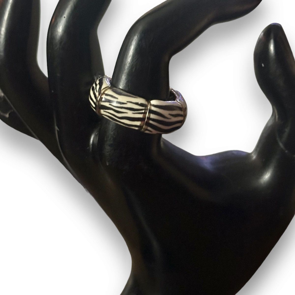Other Enamel zebra print stretch ring Size ONE SIZE - 2 Thumbnail