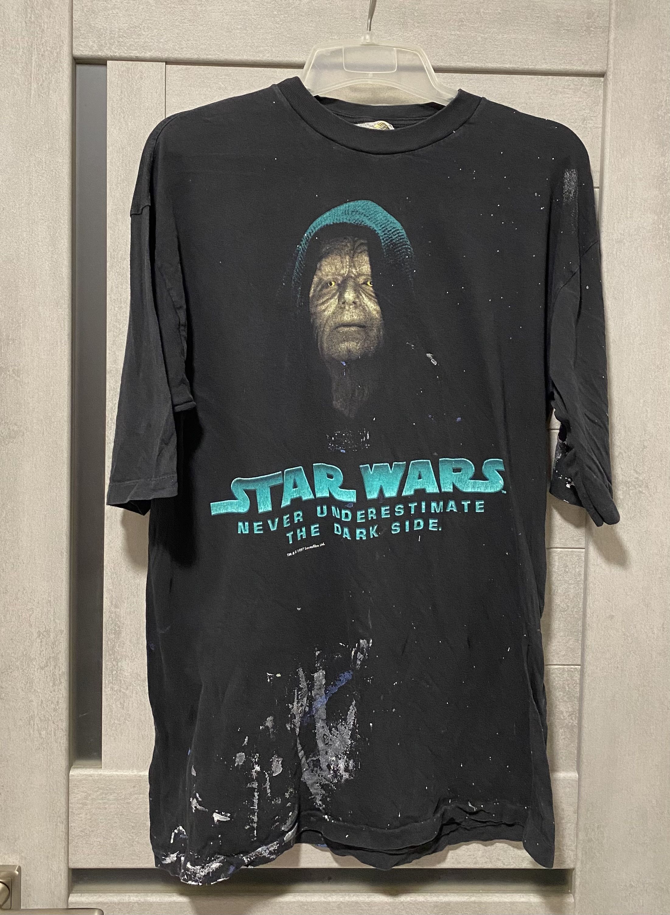 image of Vintage 1997 Star Wars Emperor Palpatine T-Shirt in Black, Men's (Size XL)